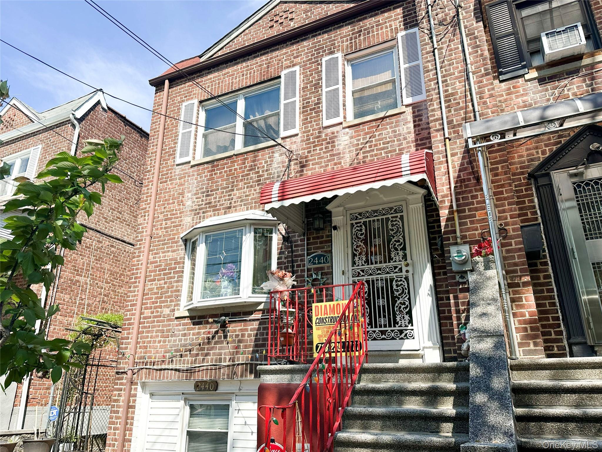 Single Family Morgan Bronx, NY 10469, MLS-997870-17