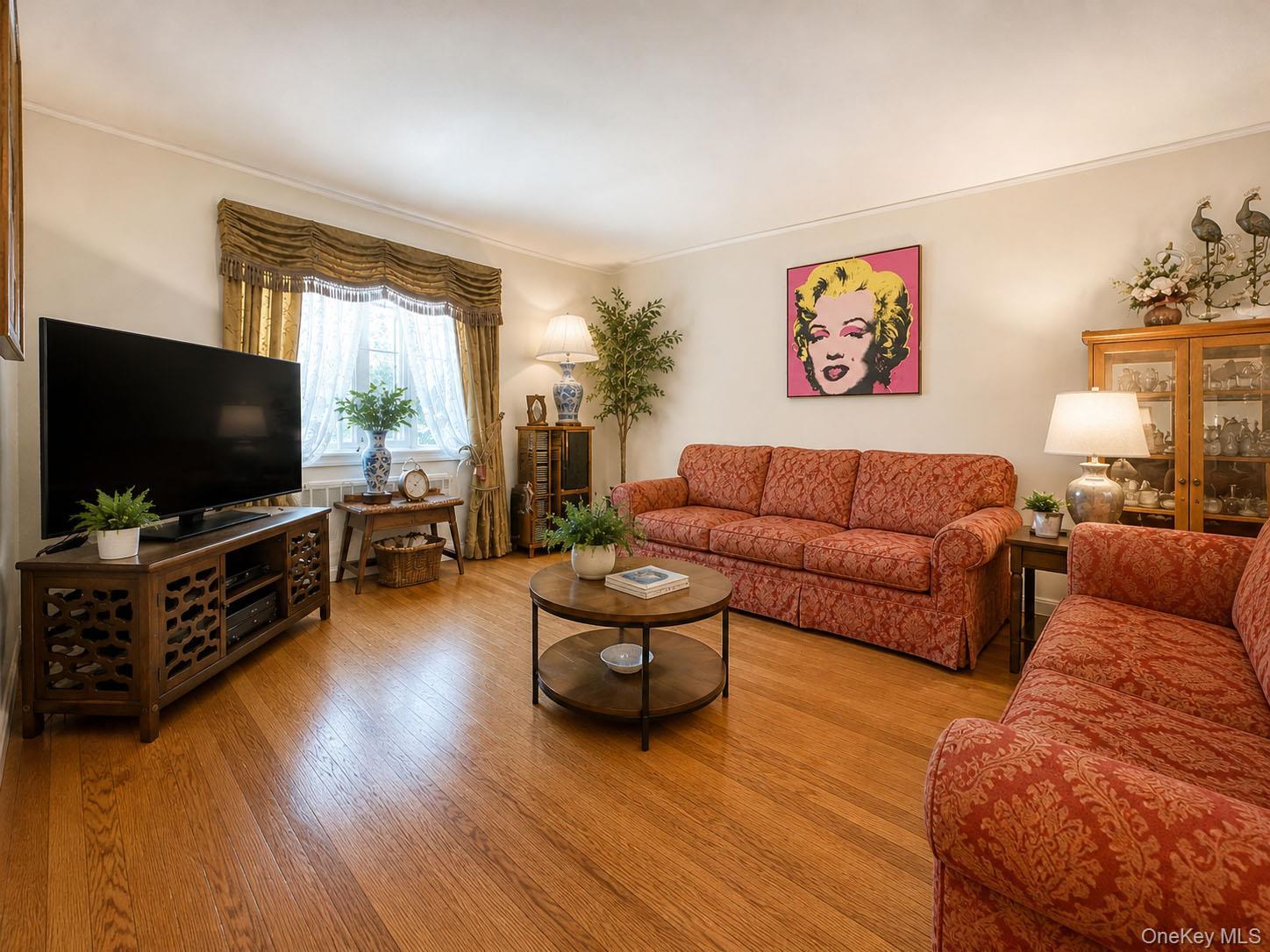 Single Family Morgan Bronx, NY 10469, MLS-997870-3
