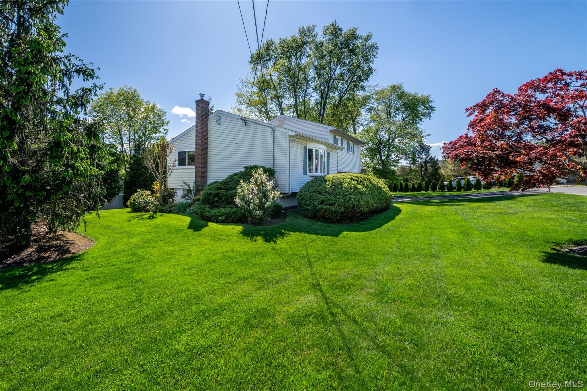 Single Family Lynns Way Westchester County, NY 10805, MLS-997891-16