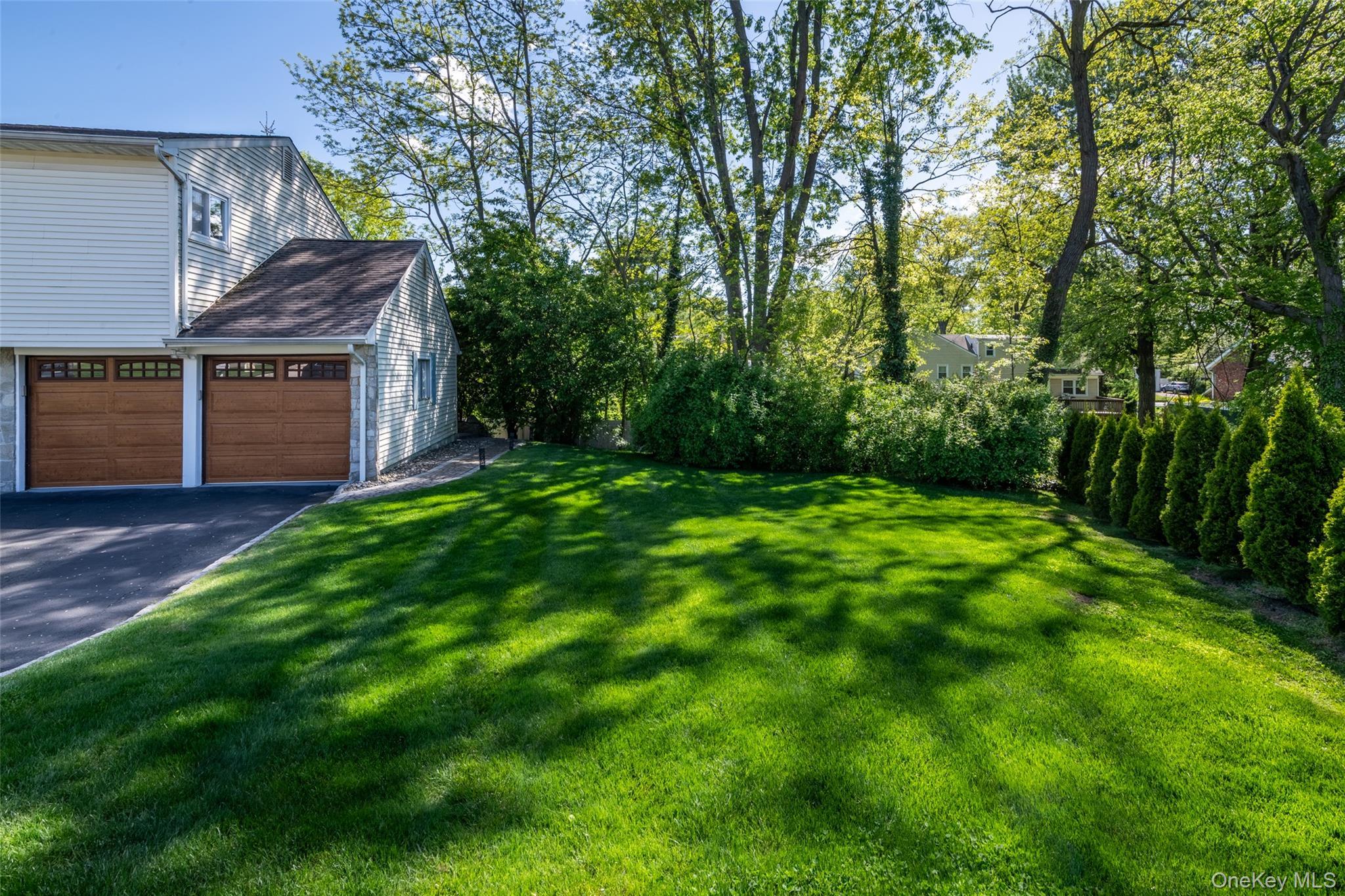 Single Family Lynns Way Westchester County, NY 10805, MLS-997891-17