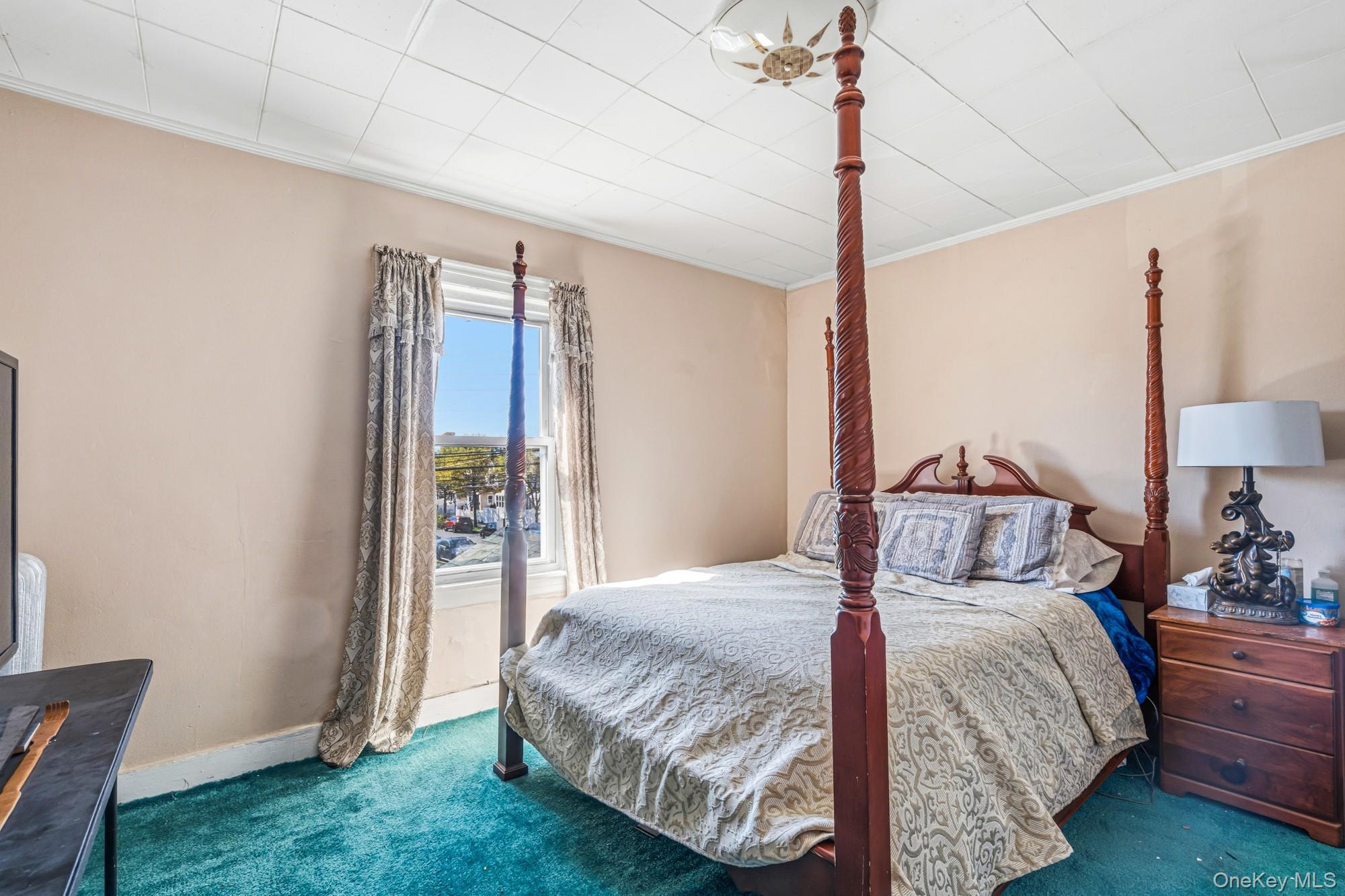 Single Family Nashville Queens, NY 11413, MLS-997909-15