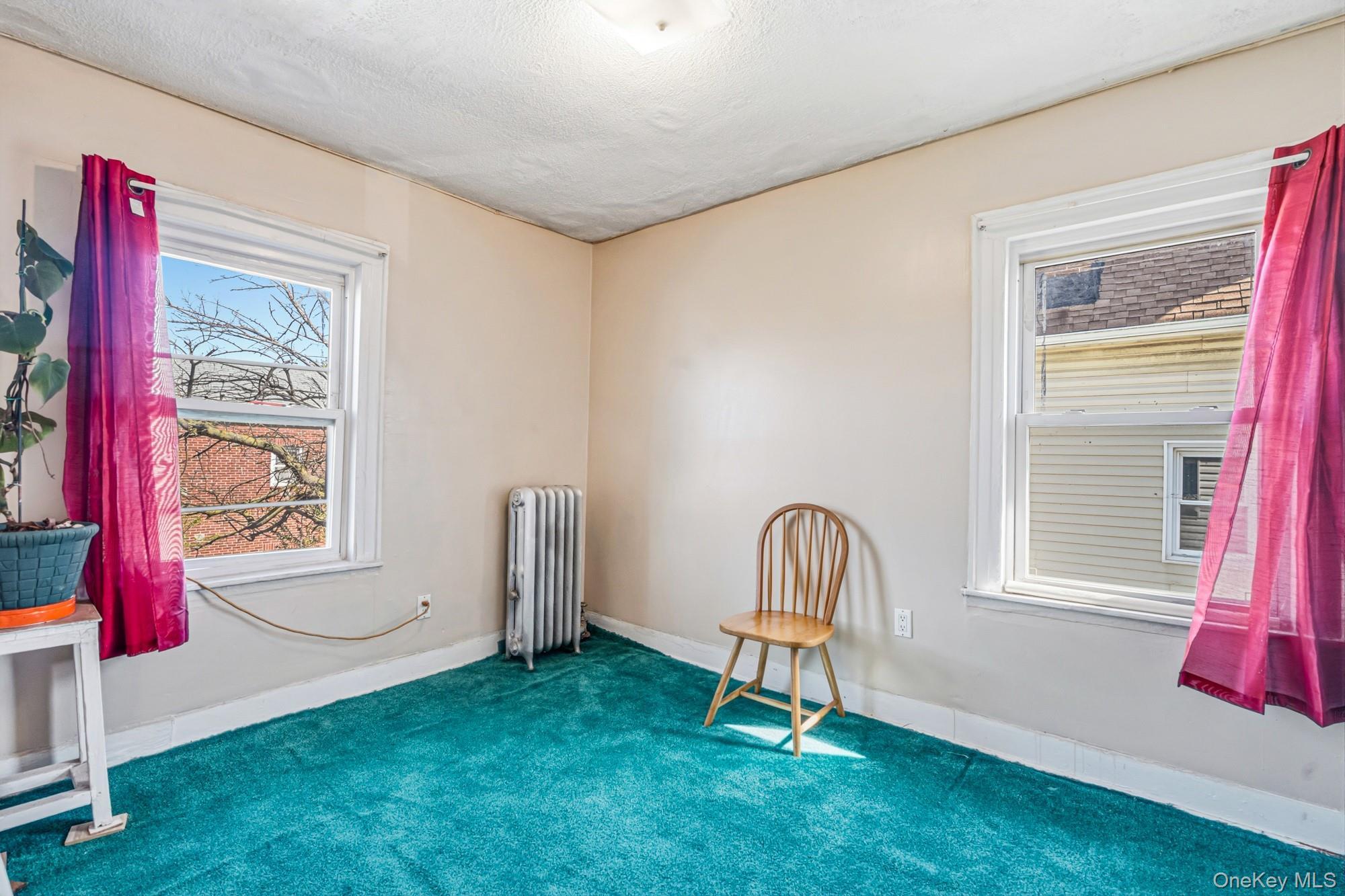Single Family Nashville Queens, NY 11413, MLS-997909-17