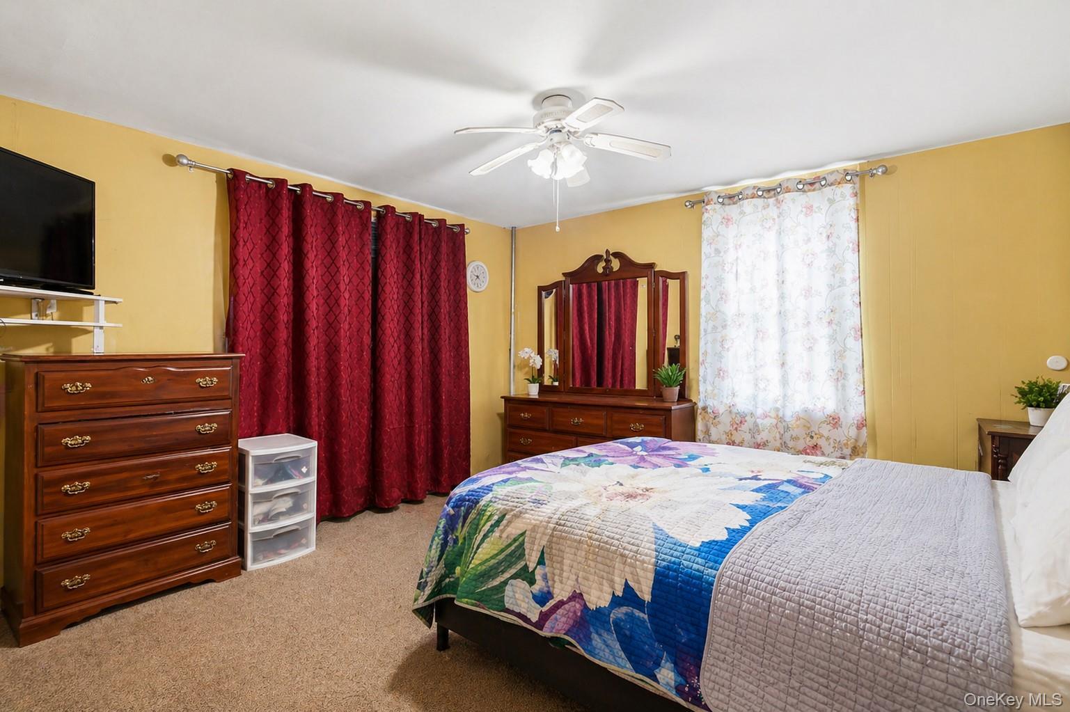 Single Family Nashville Queens, NY 11413, MLS-997909-6