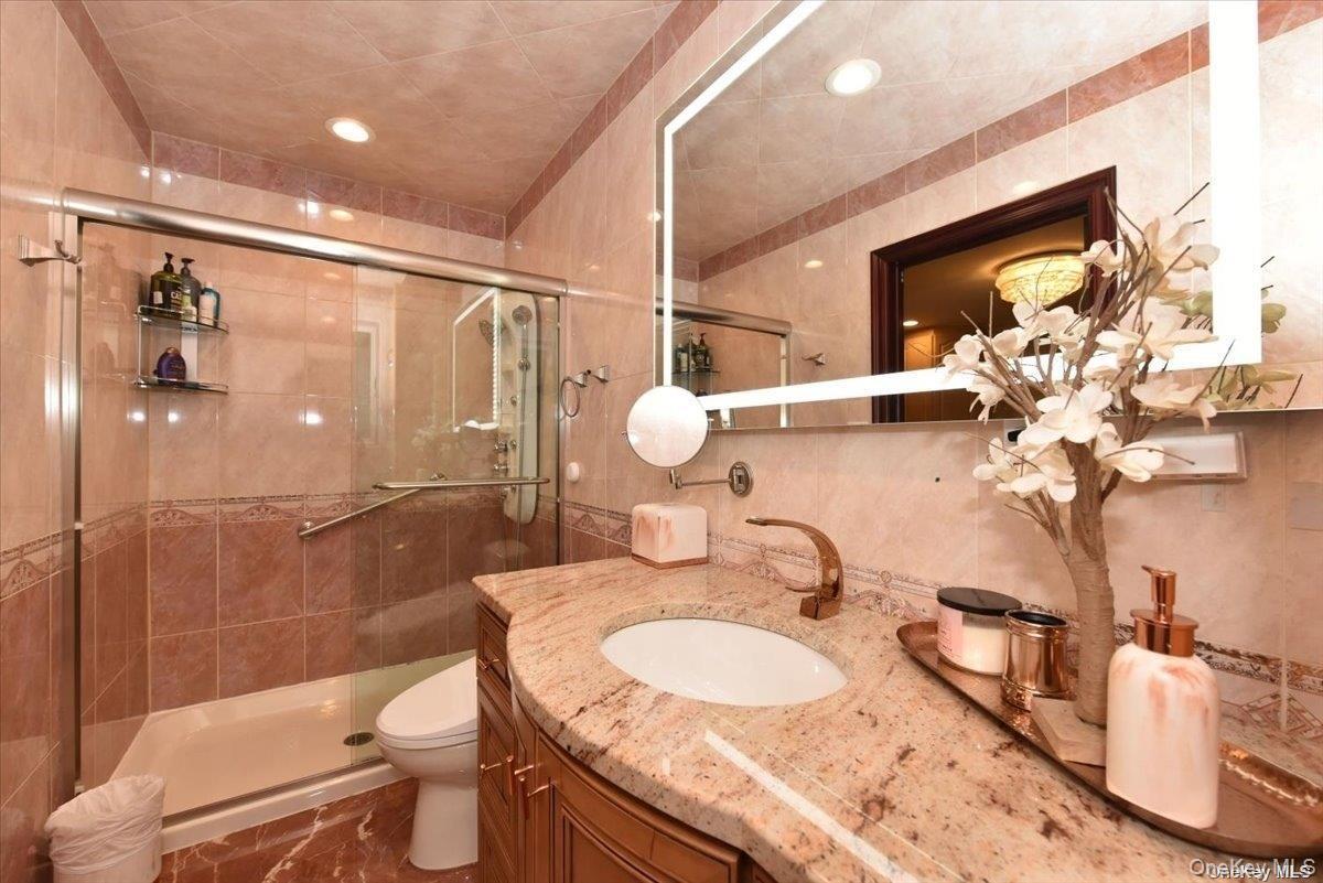 Single Family Edgerton Boulevard  Queens, NY 11432, MLS-997916-15