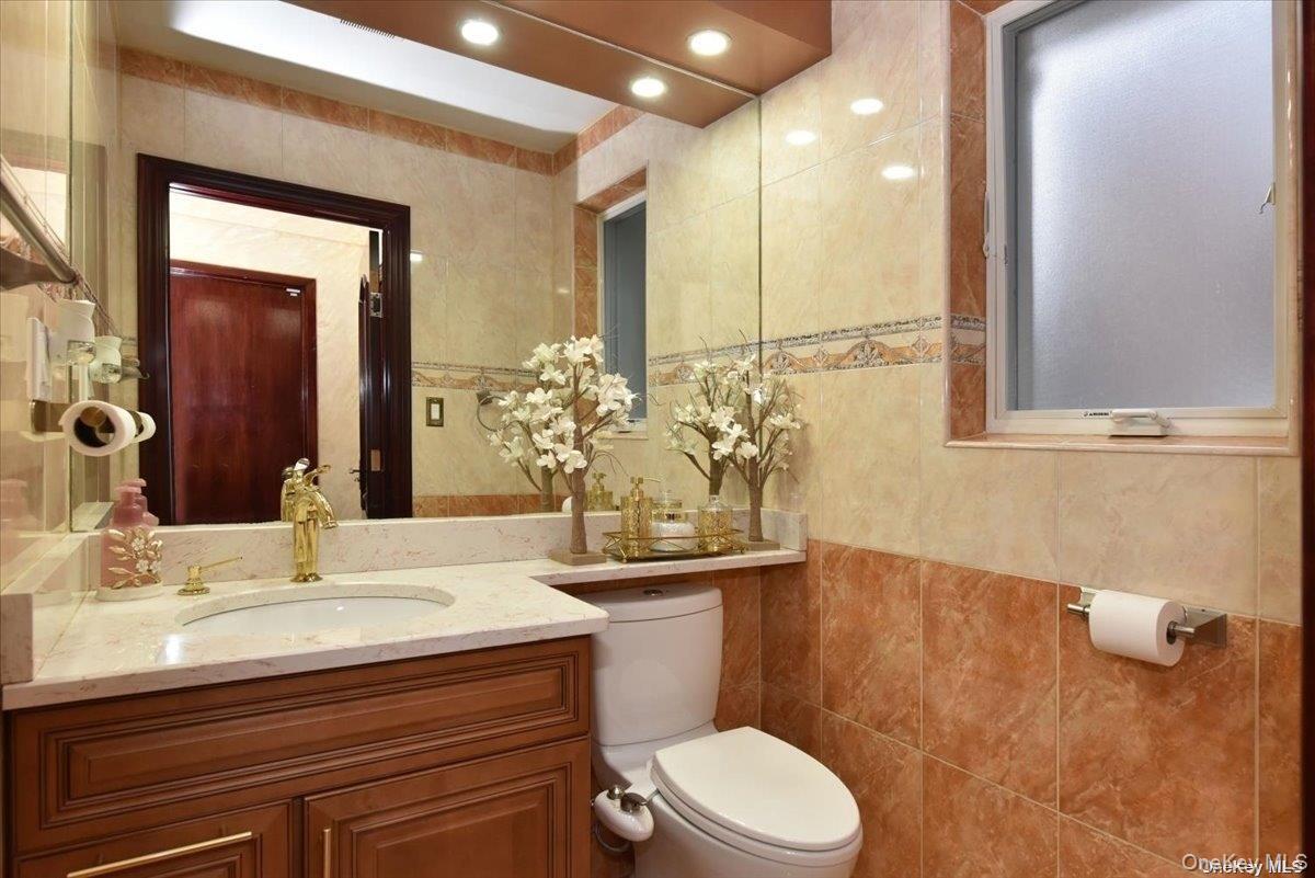 Single Family Edgerton Boulevard  Queens, NY 11432, MLS-997916-16