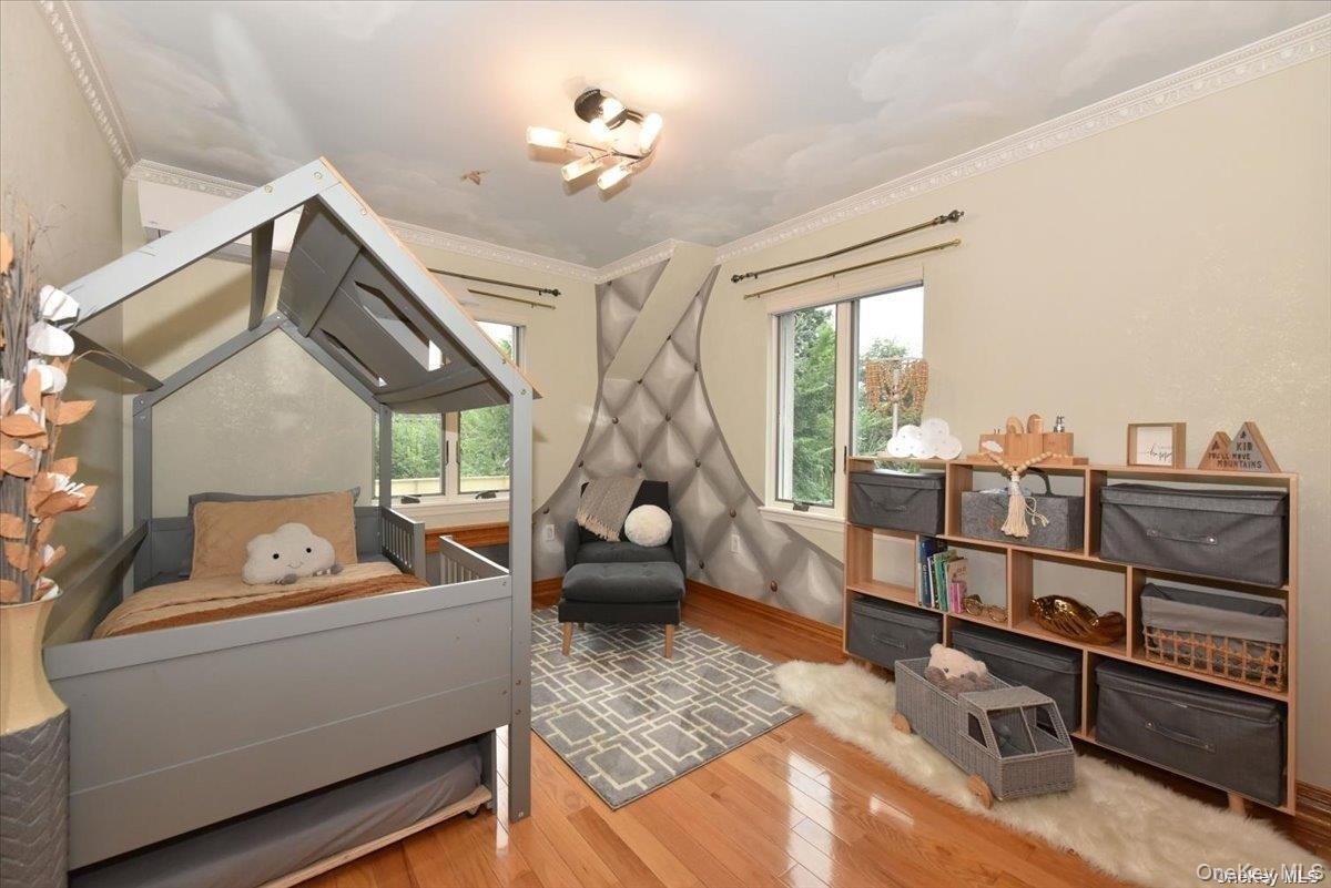 Single Family Edgerton Boulevard  Queens, NY 11432, MLS-997916-23