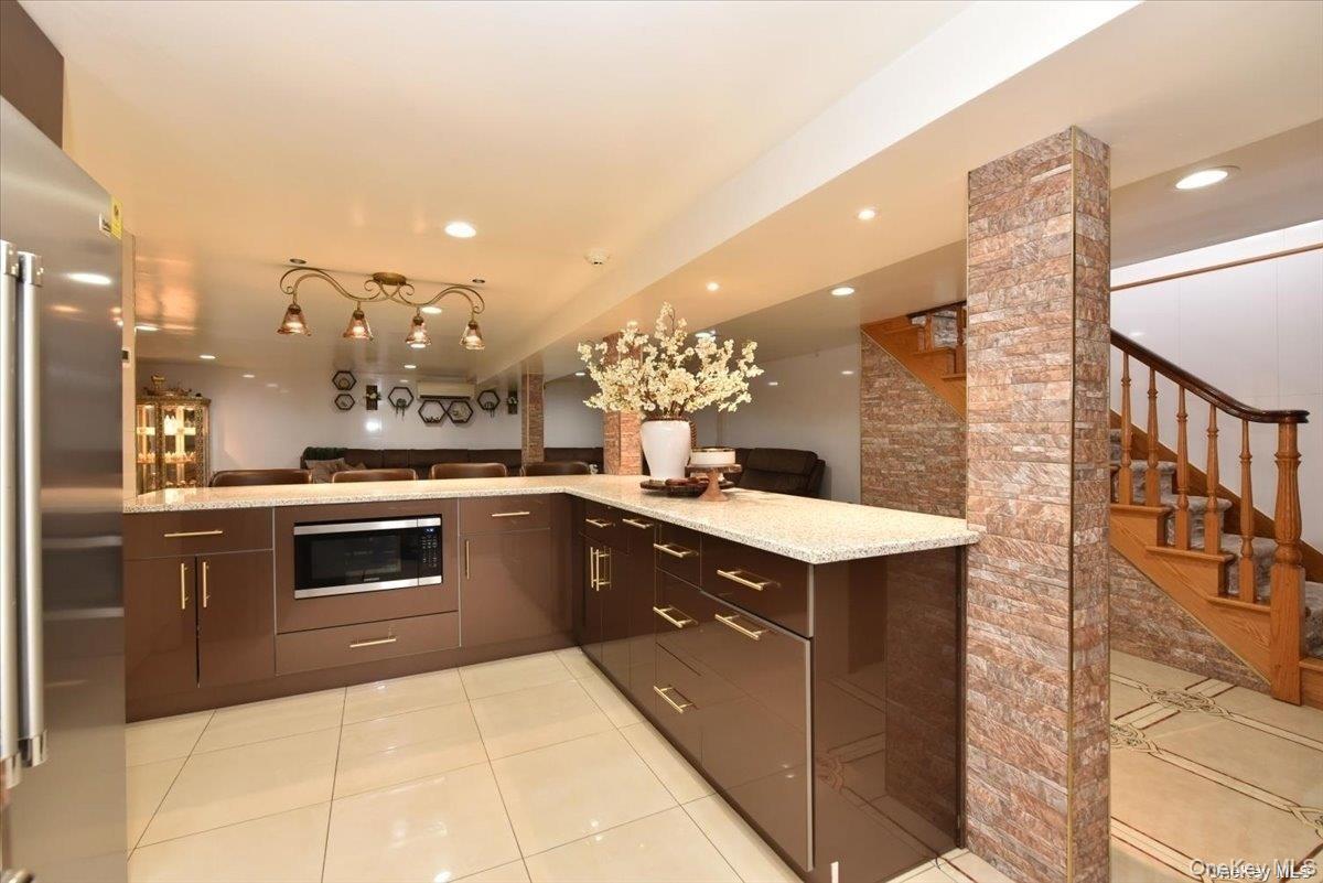 Single Family Edgerton Boulevard  Queens, NY 11432, MLS-997916-29
