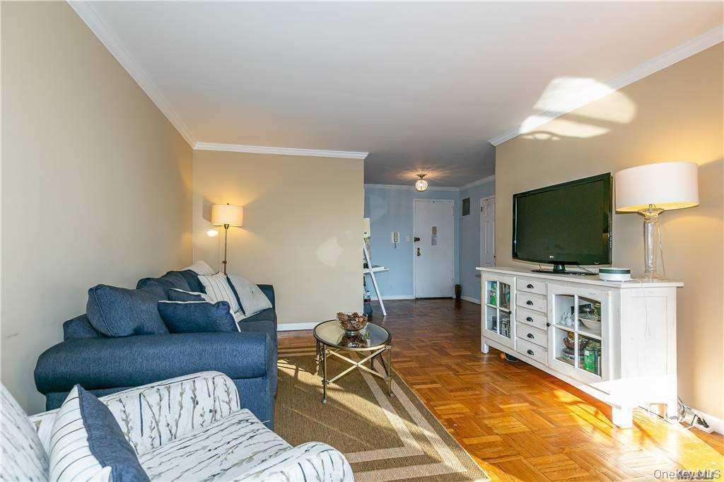 Apartment 83 Ave Queens, NY 11415, MLS-997919-10