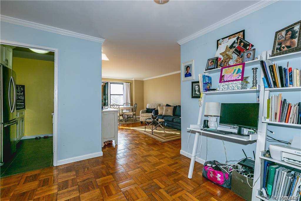 Apartment 83 Ave Queens, NY 11415, MLS-997919-6