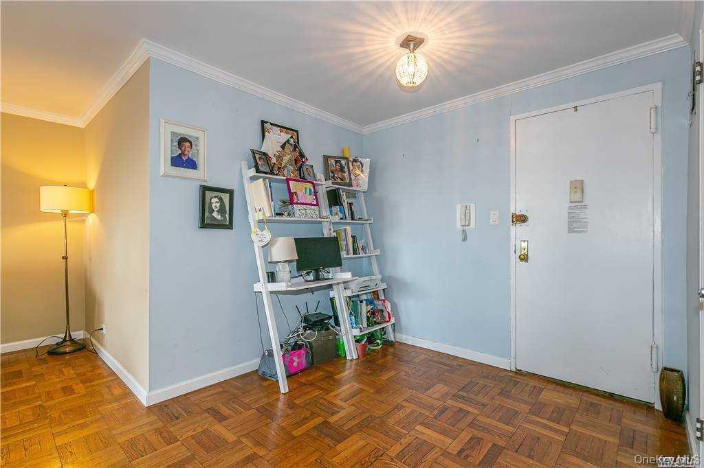 Apartment 83 Ave Queens, NY 11415, MLS-997919-8