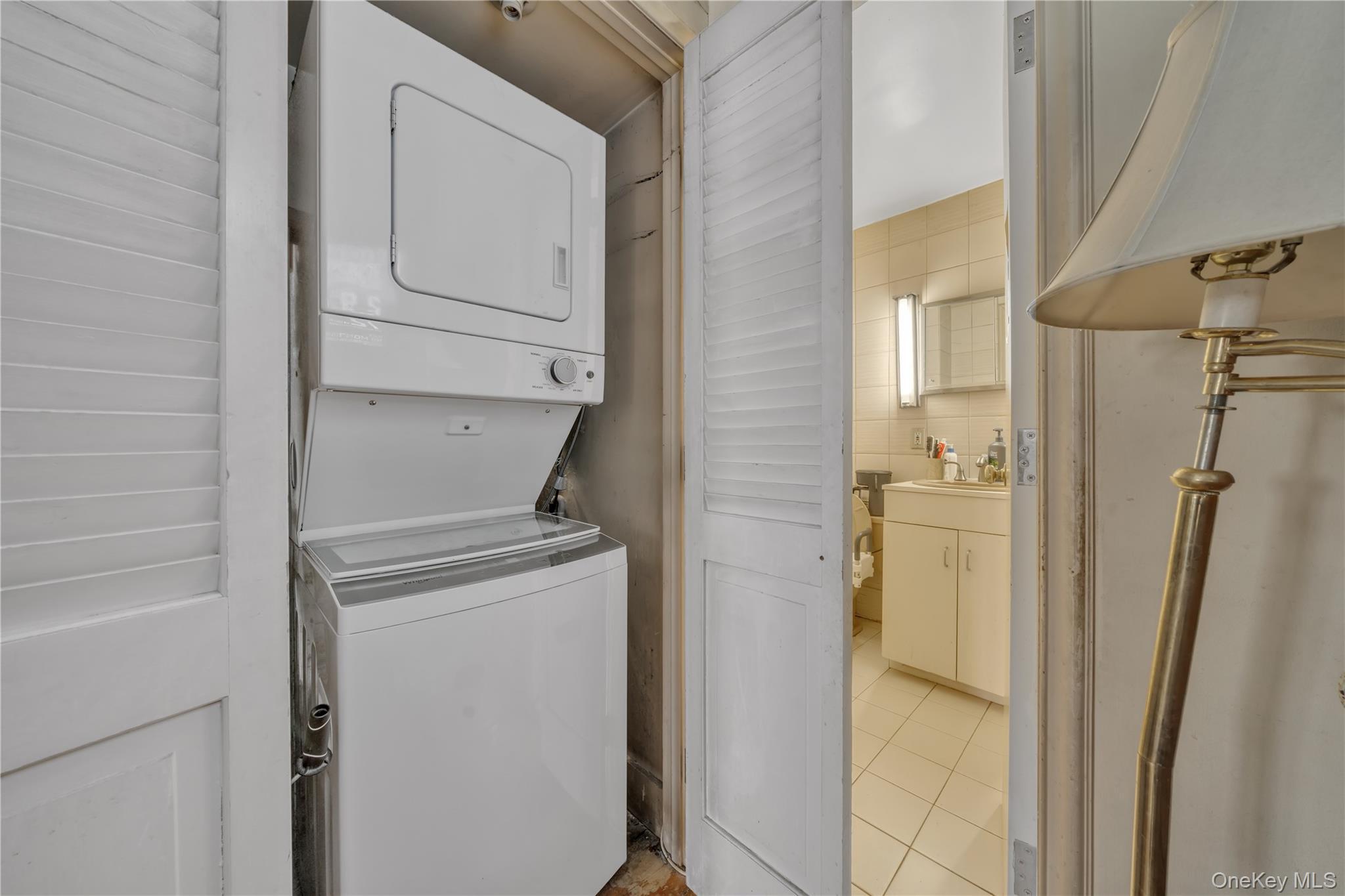 Coop W 23rd Street  Manhattan, NY 10011, MLS-997940-10