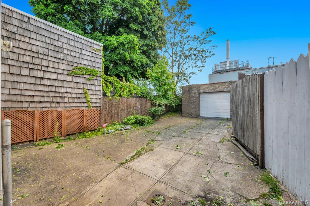 Single Family 51st Brooklyn, NY 11234, MLS-997941-7