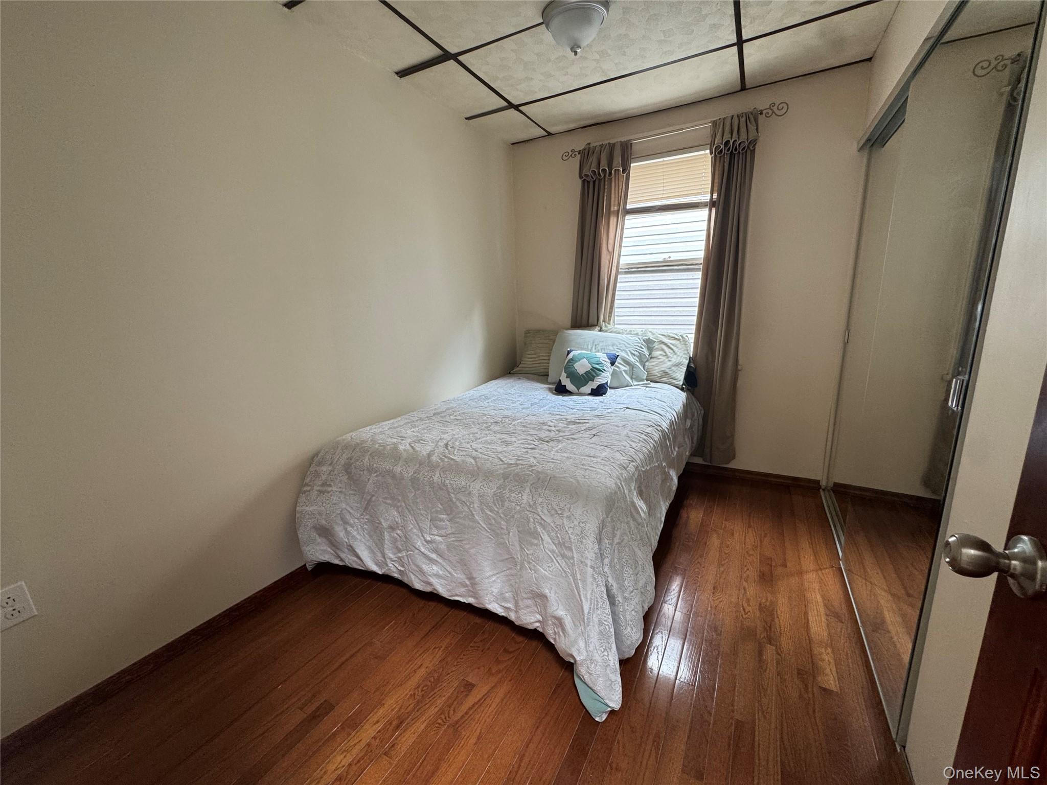 Single Family 88th Road Queens, NY 11421, MLS-997998-14