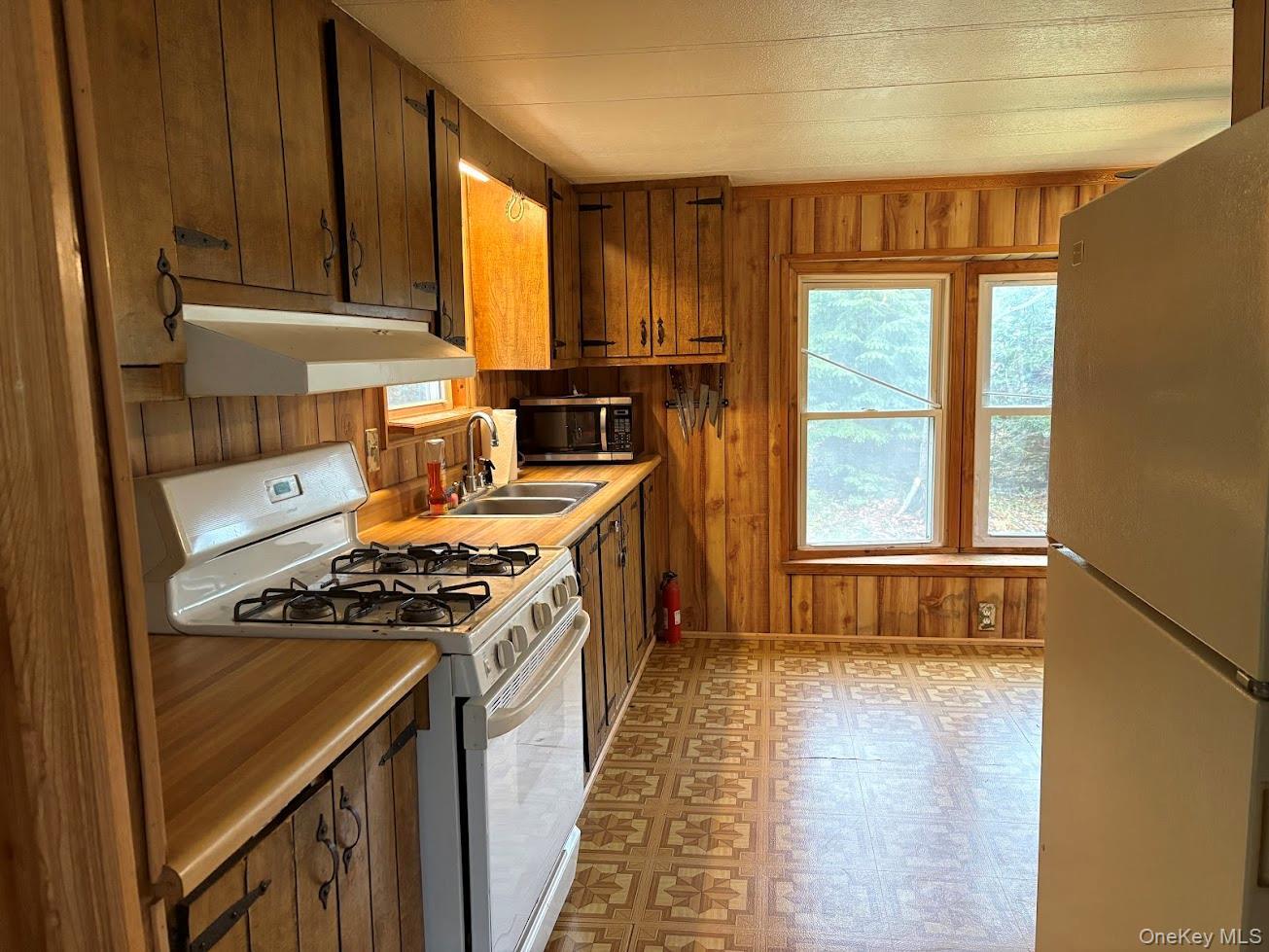 Single Family Hartung Sullivan County, NY 12743, MLS-998011-7