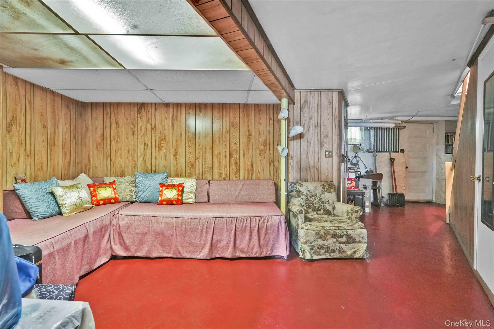 Single Family Newtown Queens, NY 11103, MLS-998030-25