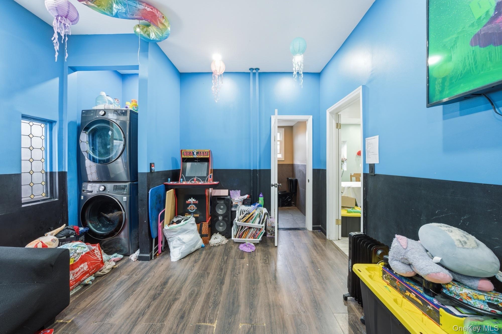Single Family Marlborough Road  Brooklyn, NY 11226, MLS-998056-7