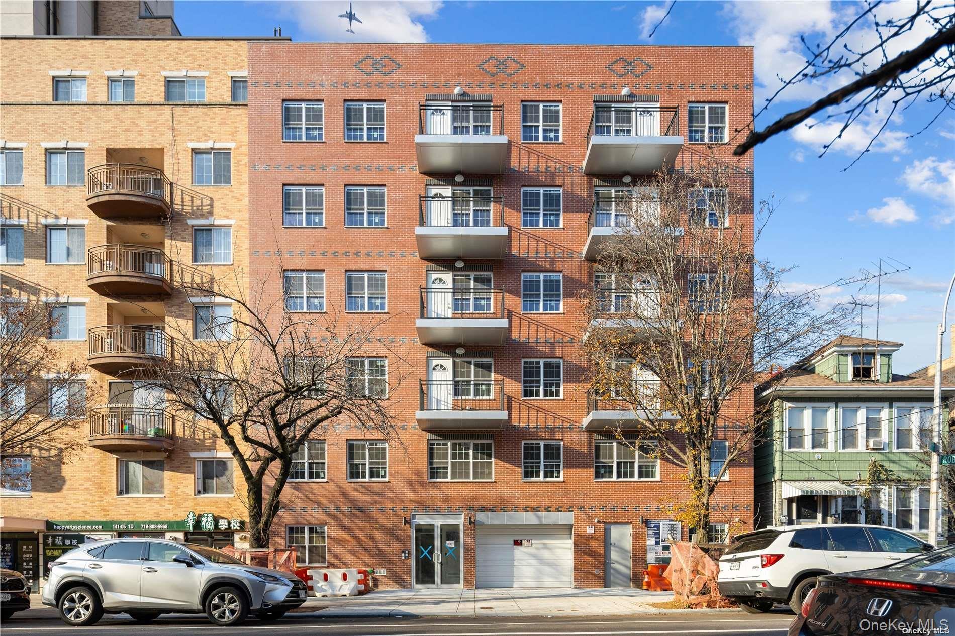 Condo in New York - Cherry  Queens, NY 11355