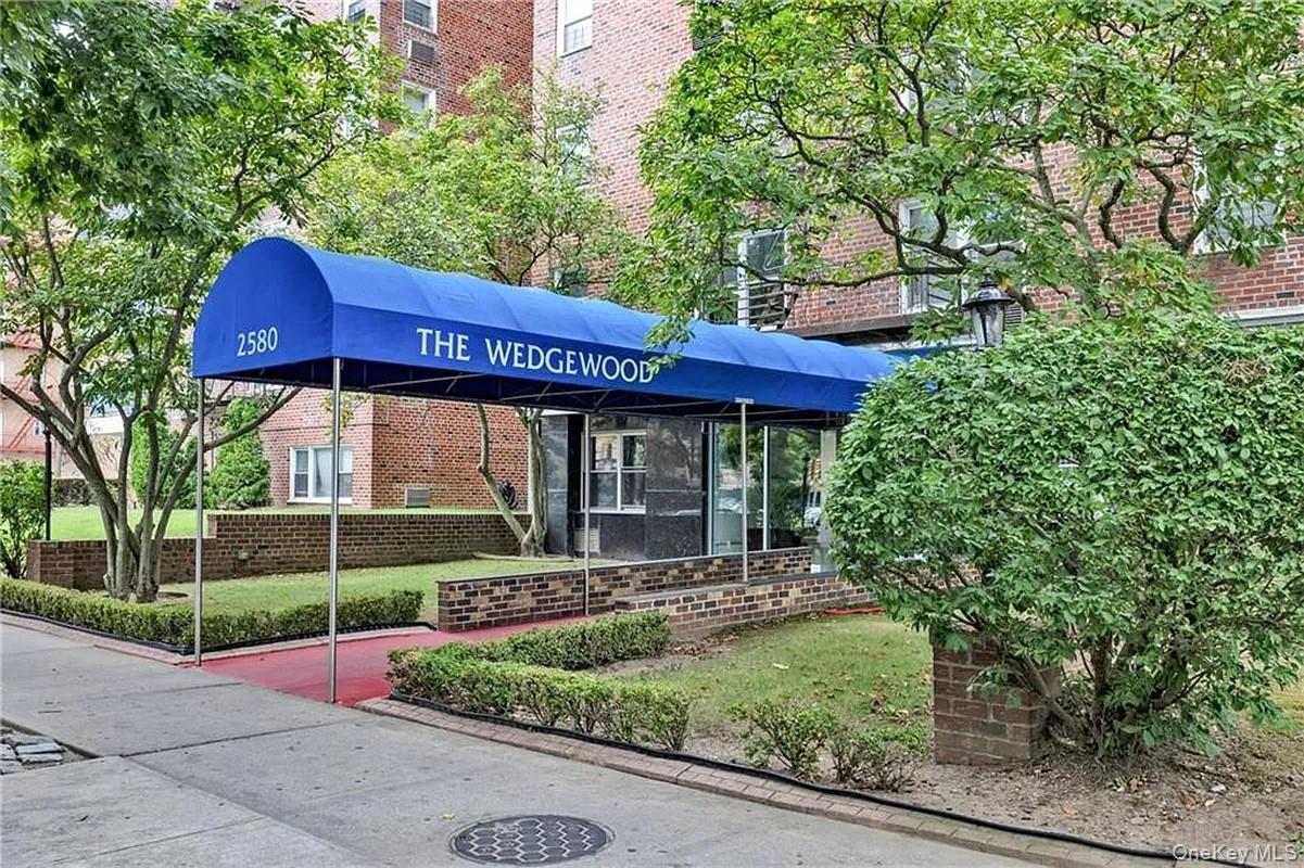 Coop Ocean  Brooklyn, NY 11235, MLS-998082-19