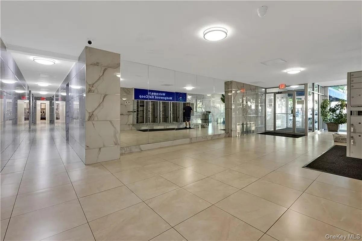 Coop Ocean Brooklyn, NY 11235, MLS-998082-2