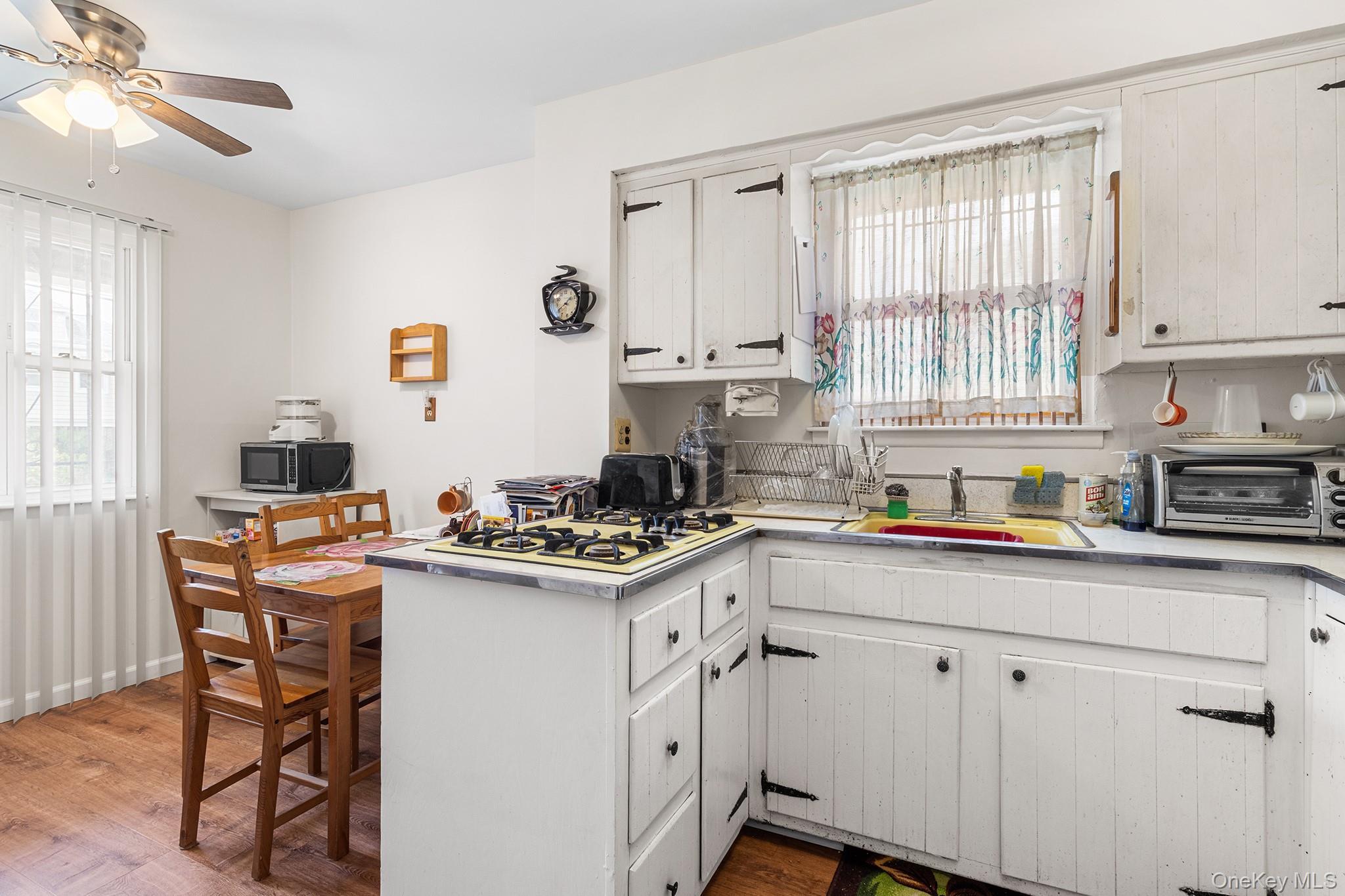 Single Family Long Queens, NY 11434, MLS-998085-10
