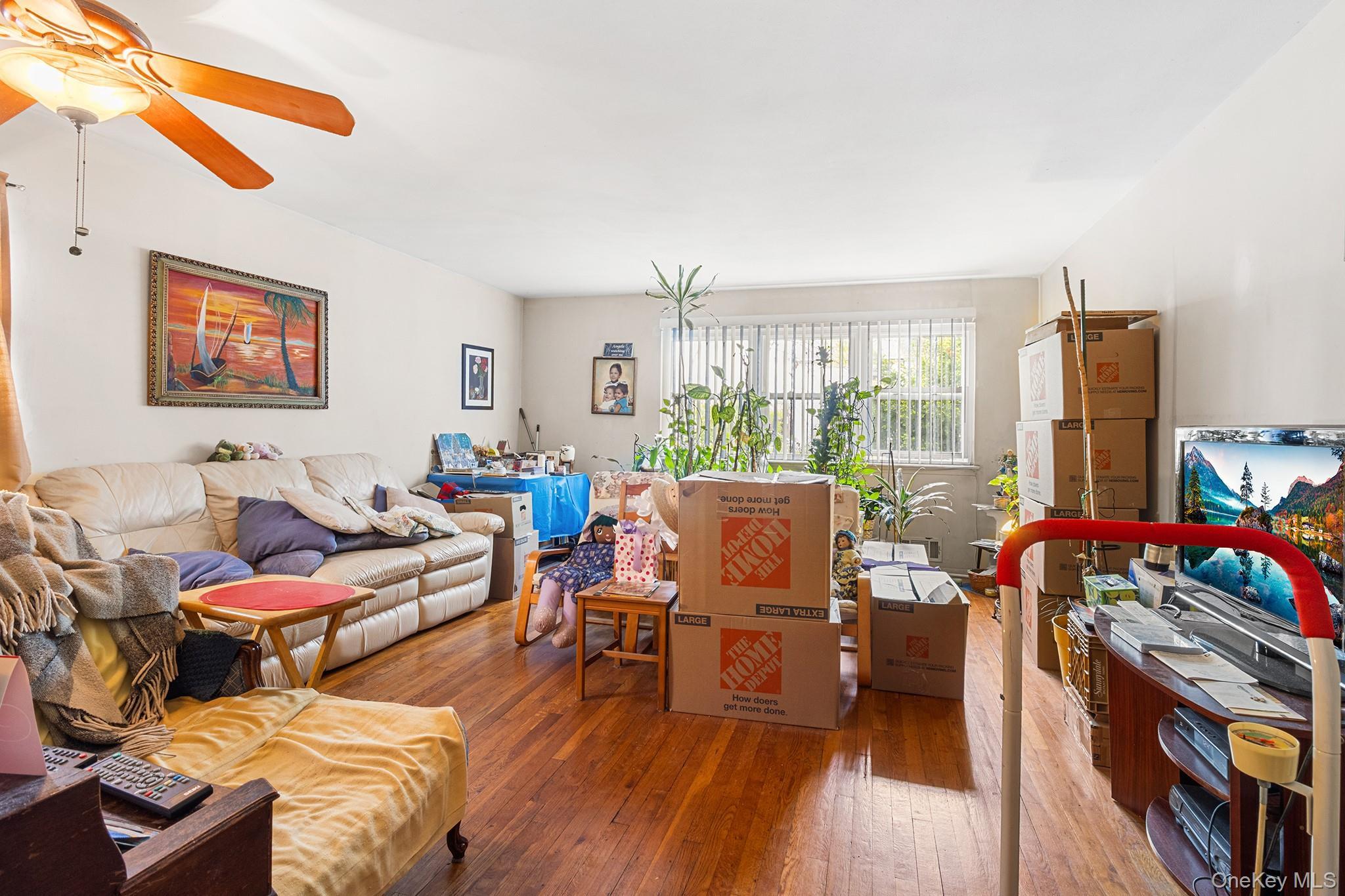 Single Family Long Queens, NY 11434, MLS-998085-3