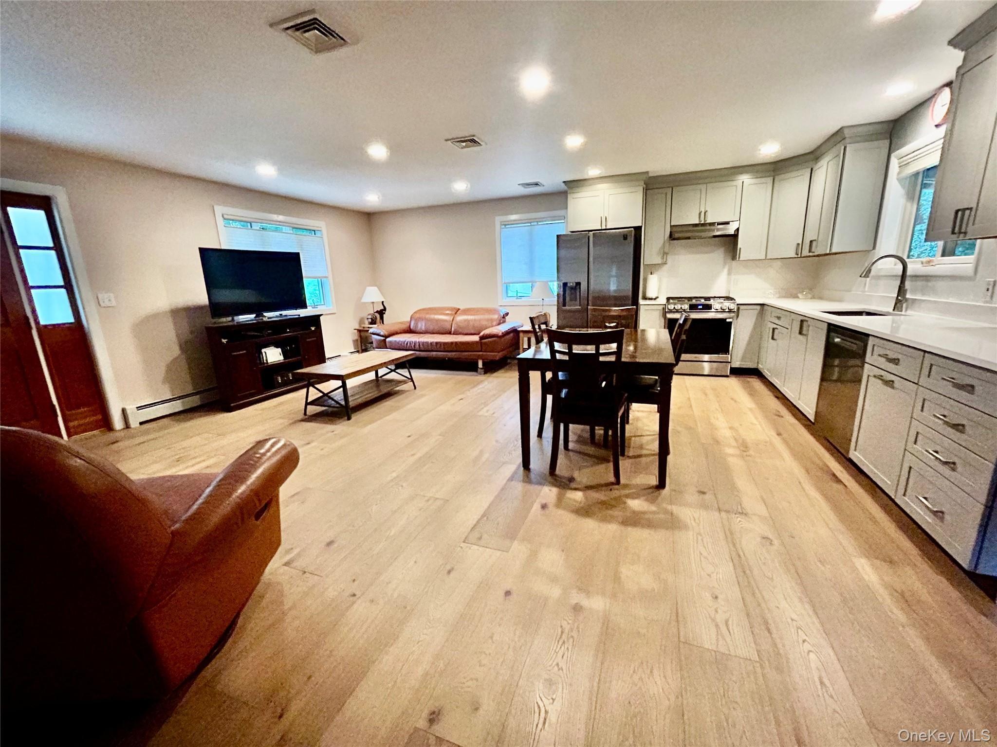 Single Family Brandeis Avenue Westchester County, NY 10547, MLS-998097-9