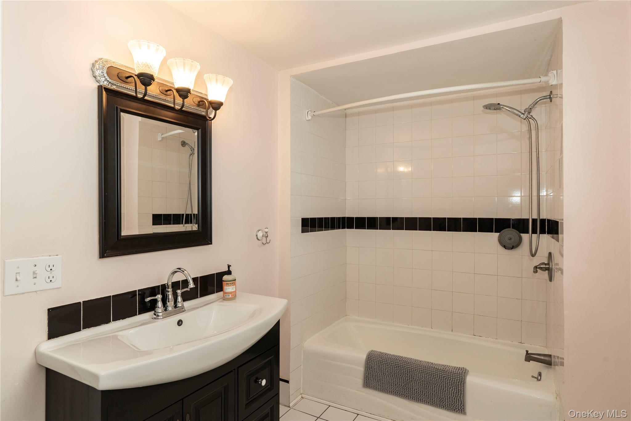 Single Family Charles  Dutchess County, NY 12574, MLS-998103-26