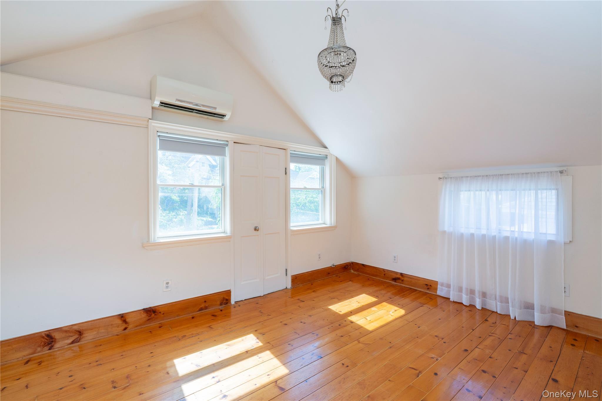 Single Family Charles  Dutchess County, NY 12574, MLS-998103-32