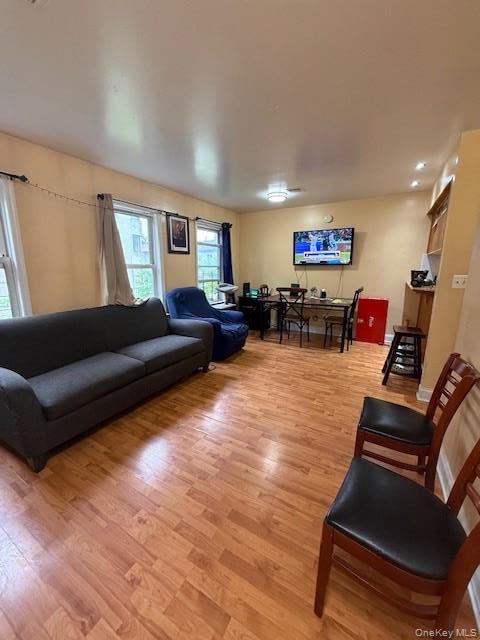 Single Family Tiebout Avenue Bronx, NY 10458, MLS-998131-18