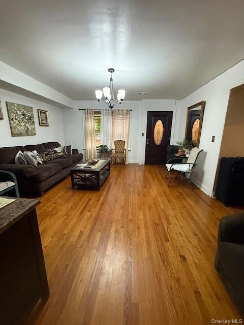 Single Family Tiebout Avenue Bronx, NY 10458, MLS-998131-4