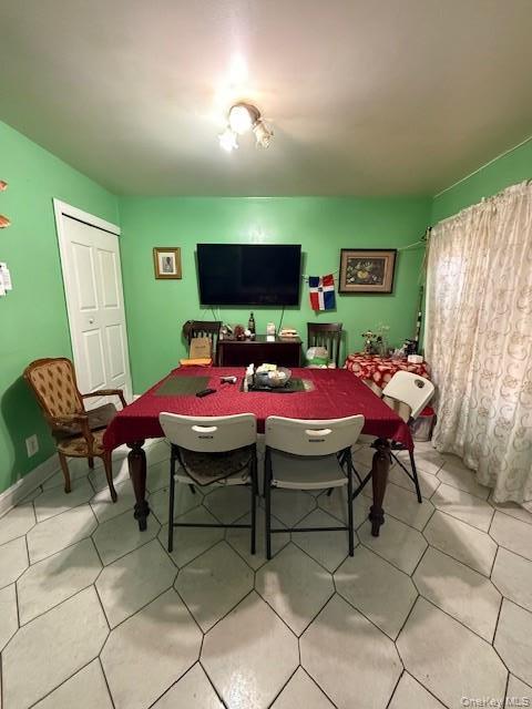 Single Family Tiebout Avenue Bronx, NY 10458, MLS-998131-6