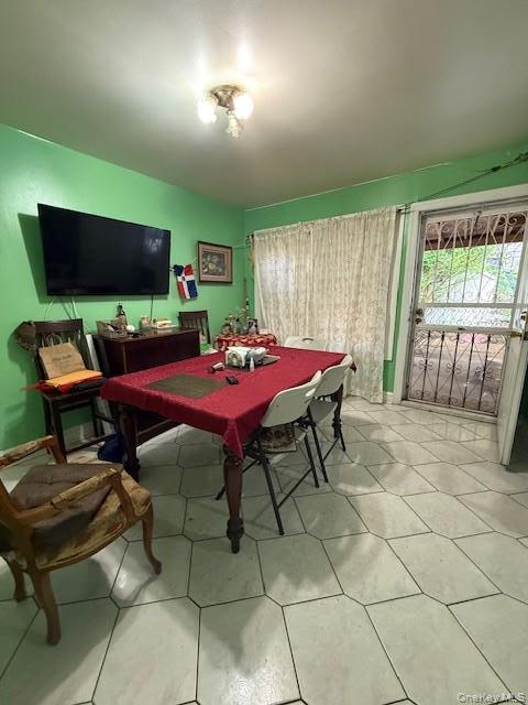 Single Family Tiebout Avenue Bronx, NY 10458, MLS-998131-7