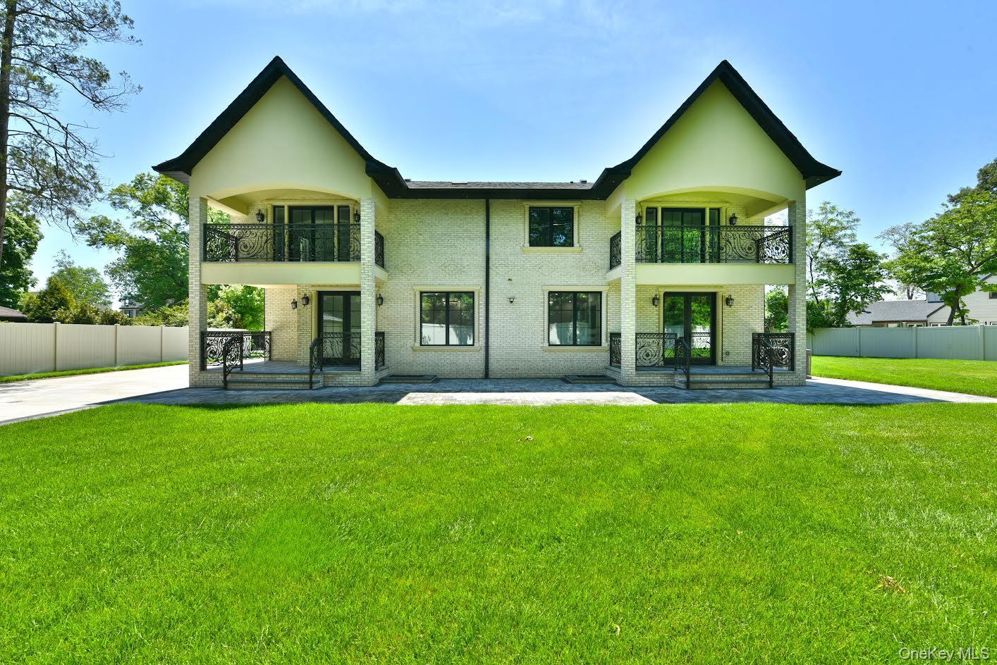 Single Family Parkway Drive  Nassau County, NY 11577, MLS-998133-46