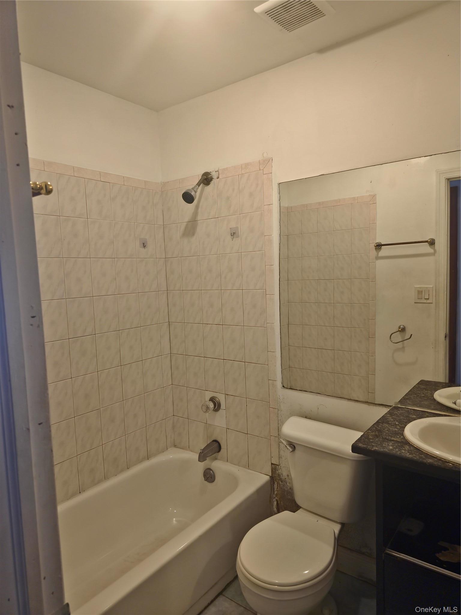 Single Family William Floyd Parkway Suffolk County, NY 11967, MLS-998135-18