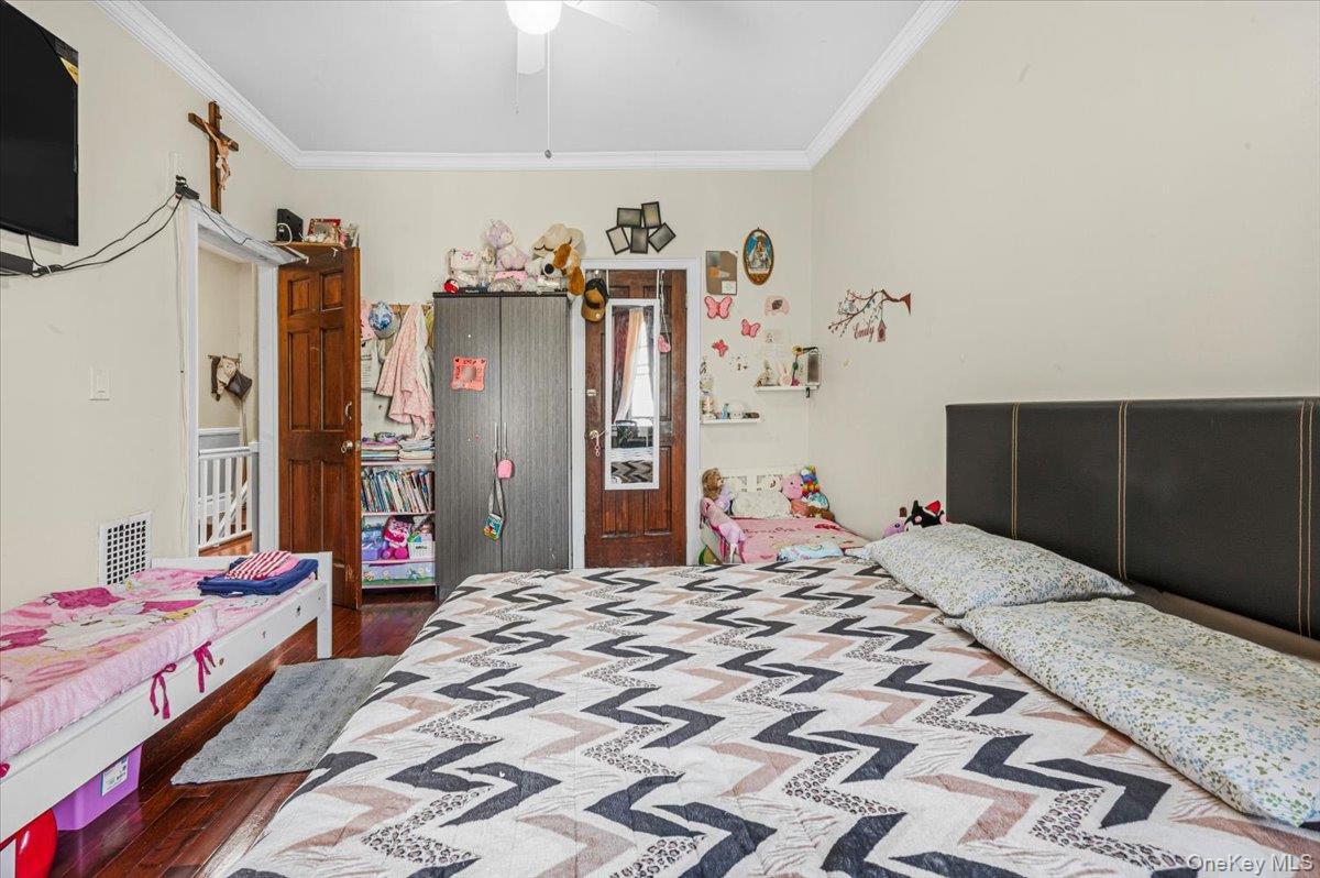 Single Family Etna St Brooklyn, NY 11208, MLS-998136-14
