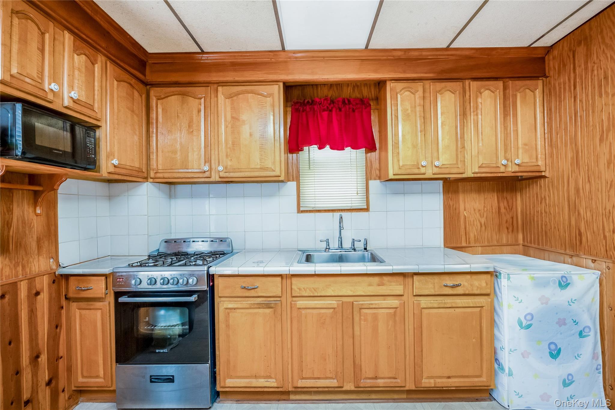 Single Family 88th Queens, NY 11421, MLS-998139-11
