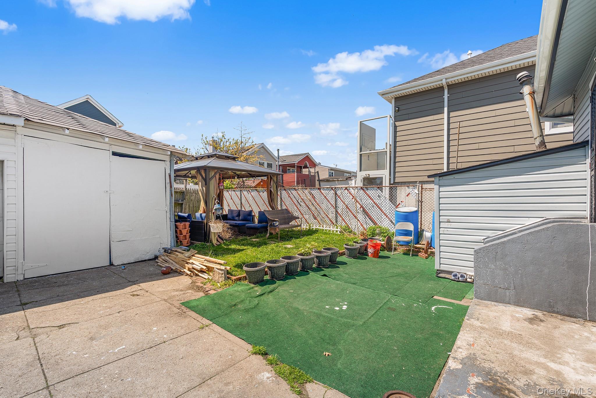 Single Family Beach 46th Queens, NY 11691, MLS-998146-11