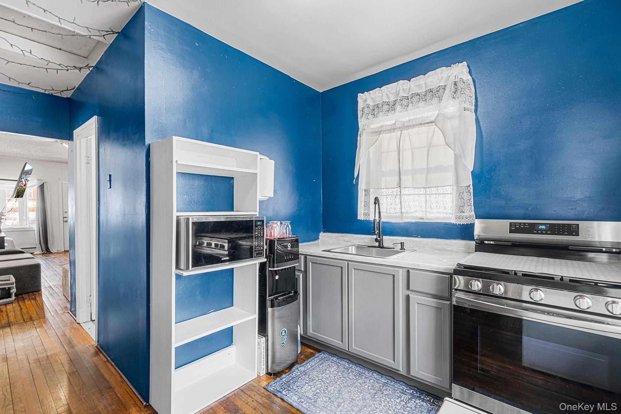 Single Family Beach 46th Queens, NY 11691, MLS-998146-9
