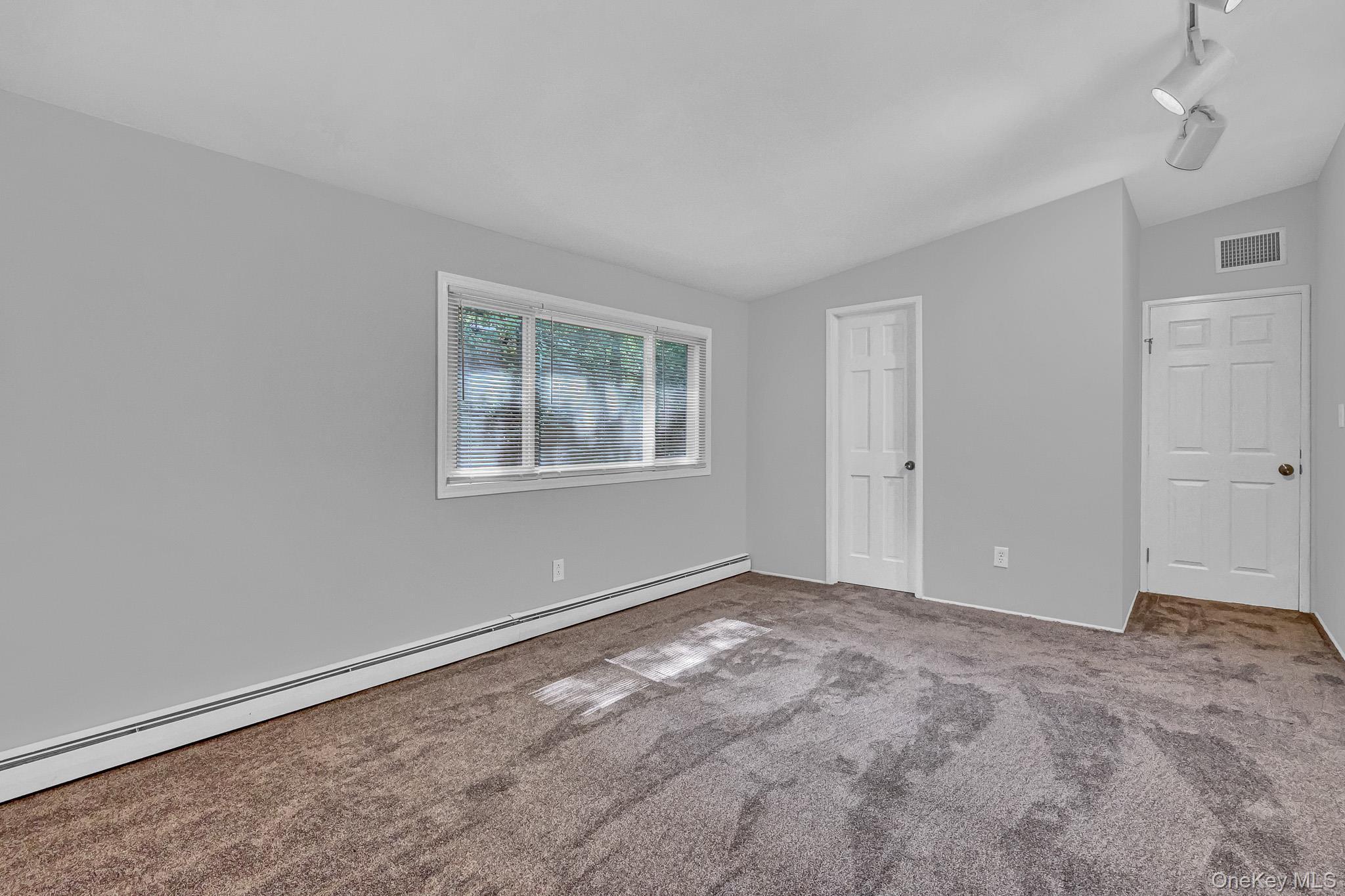 Single Family College Hills Drive Suffolk County, NY 11738, MLS-998151-16