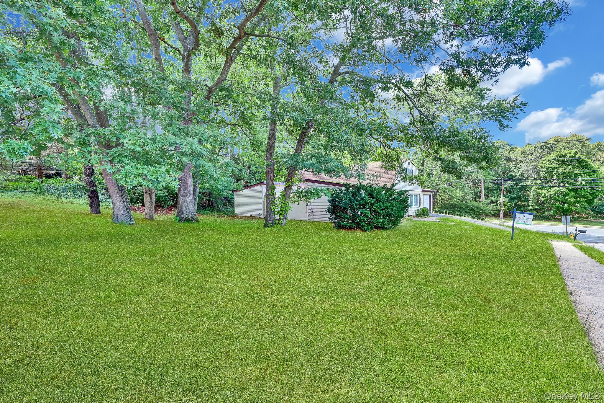 Single Family College Hills Drive  Suffolk County, NY 11738, MLS-998151-26