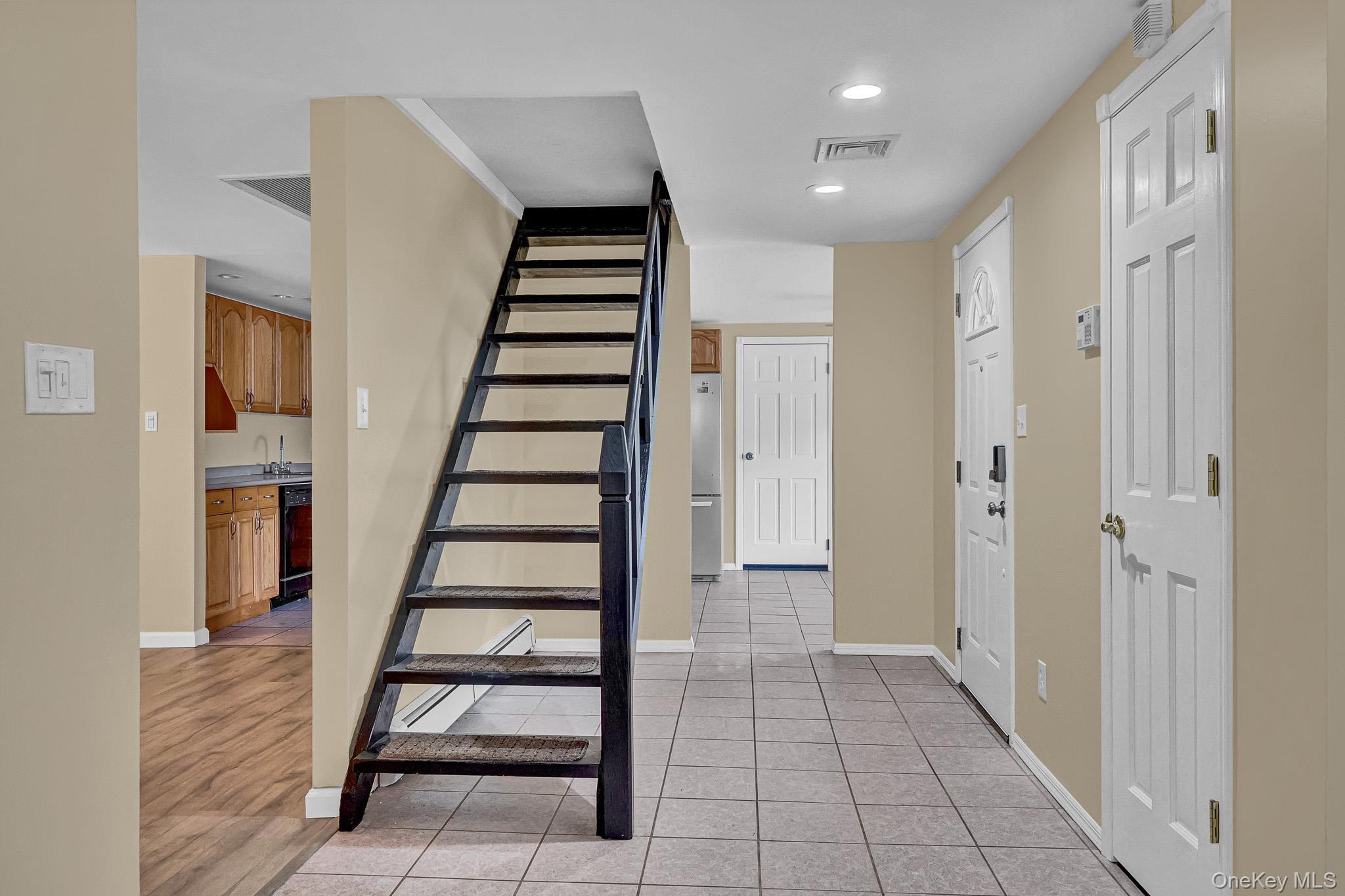Single Family College Hills Drive Suffolk County, NY 11738, MLS-998151-7