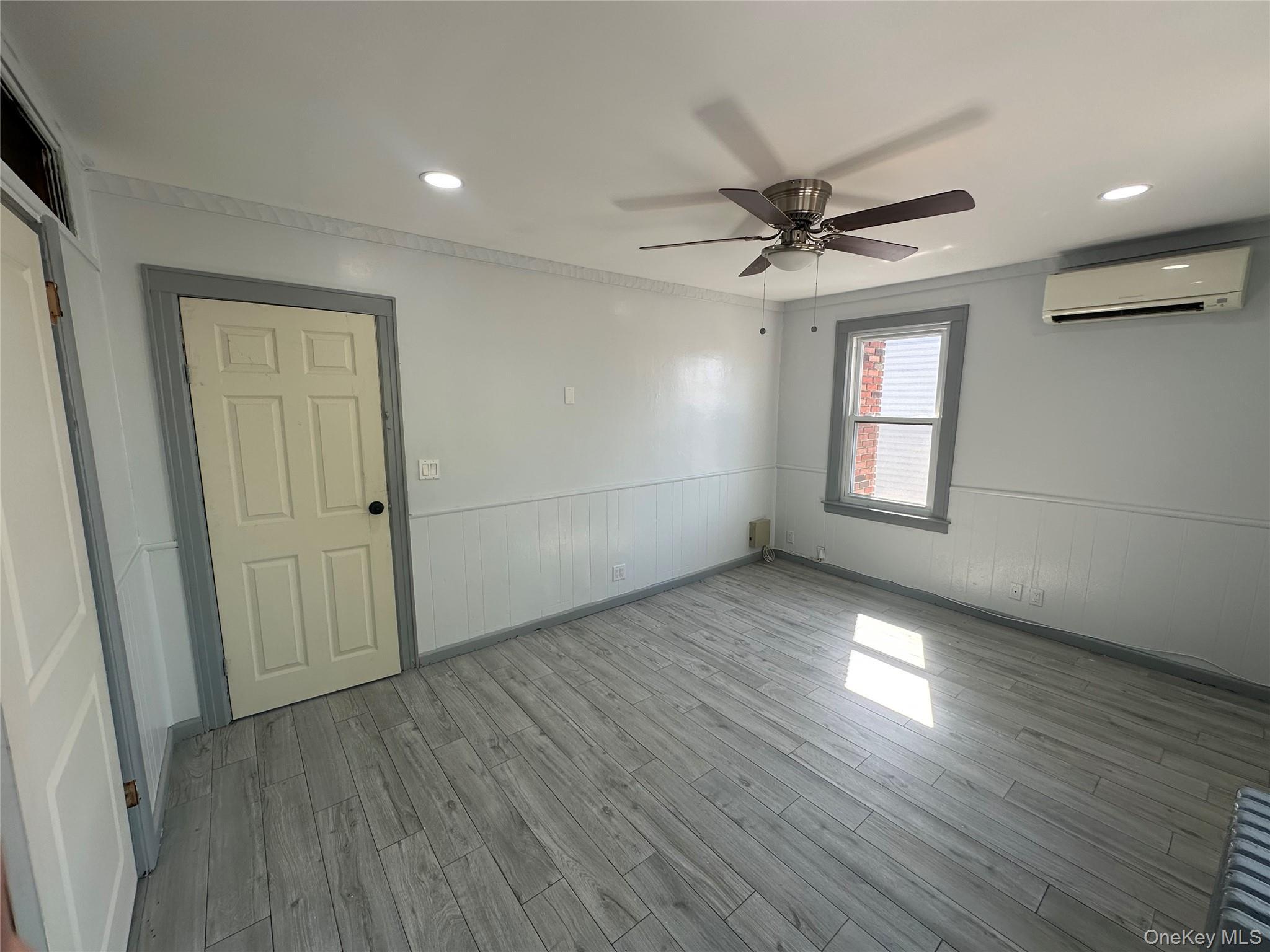 Single Family 53rd Queens, NY 11378, MLS-998167-12