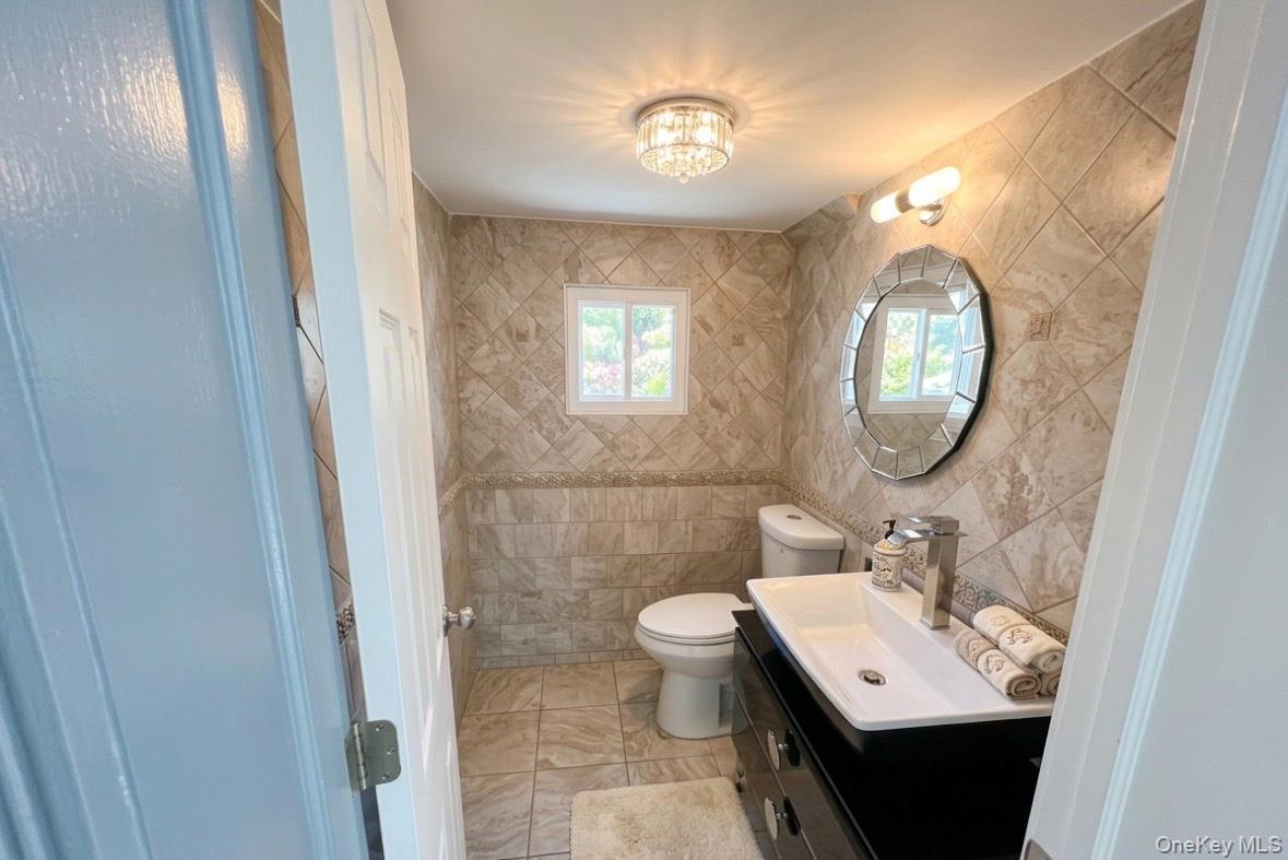 Single Family 53rd Queens, NY 11378, MLS-998167-14