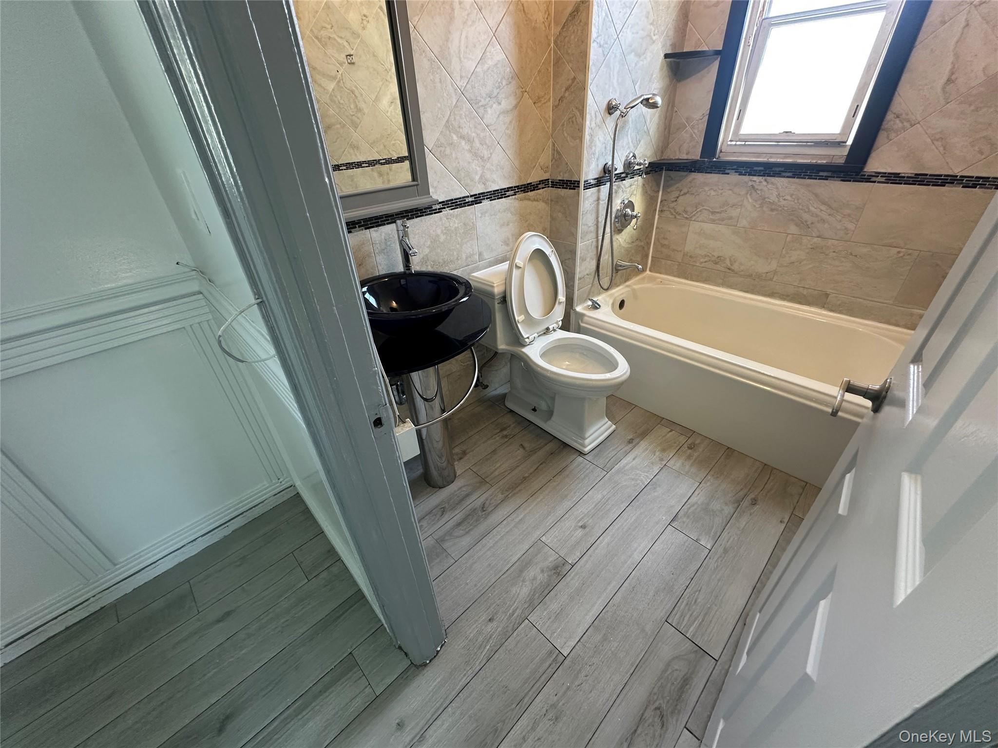 Single Family 53rd Queens, NY 11378, MLS-998167-16