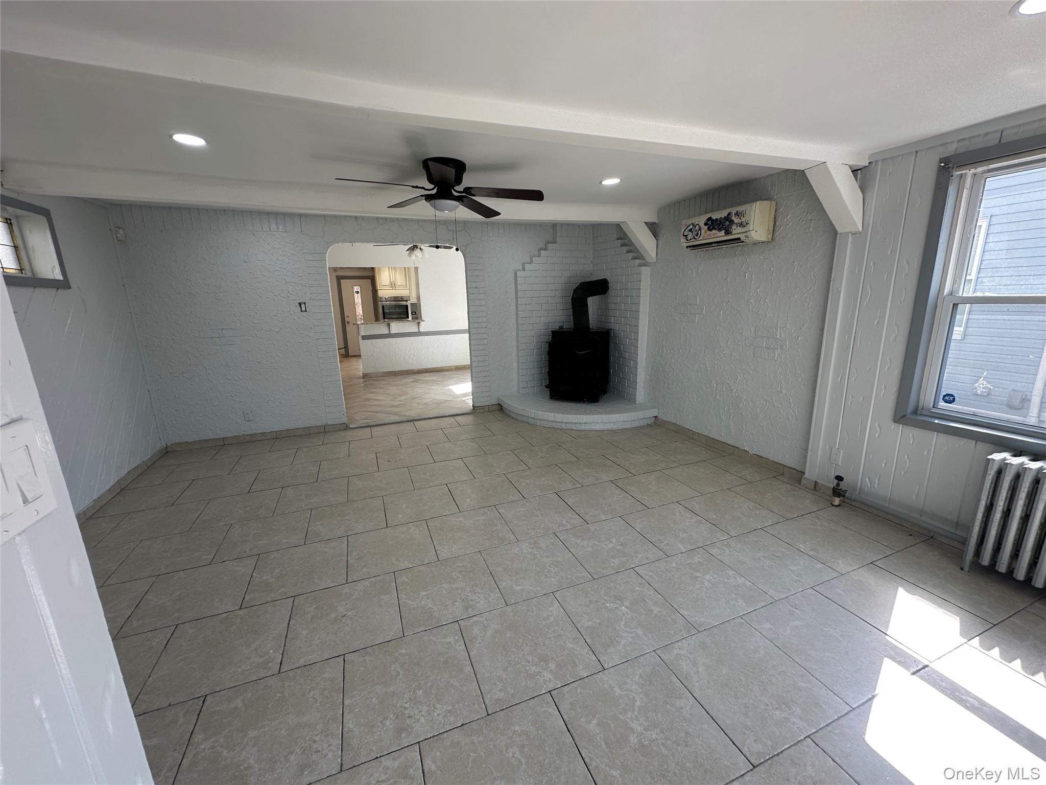 Single Family 53rd Queens, NY 11378, MLS-998167-8