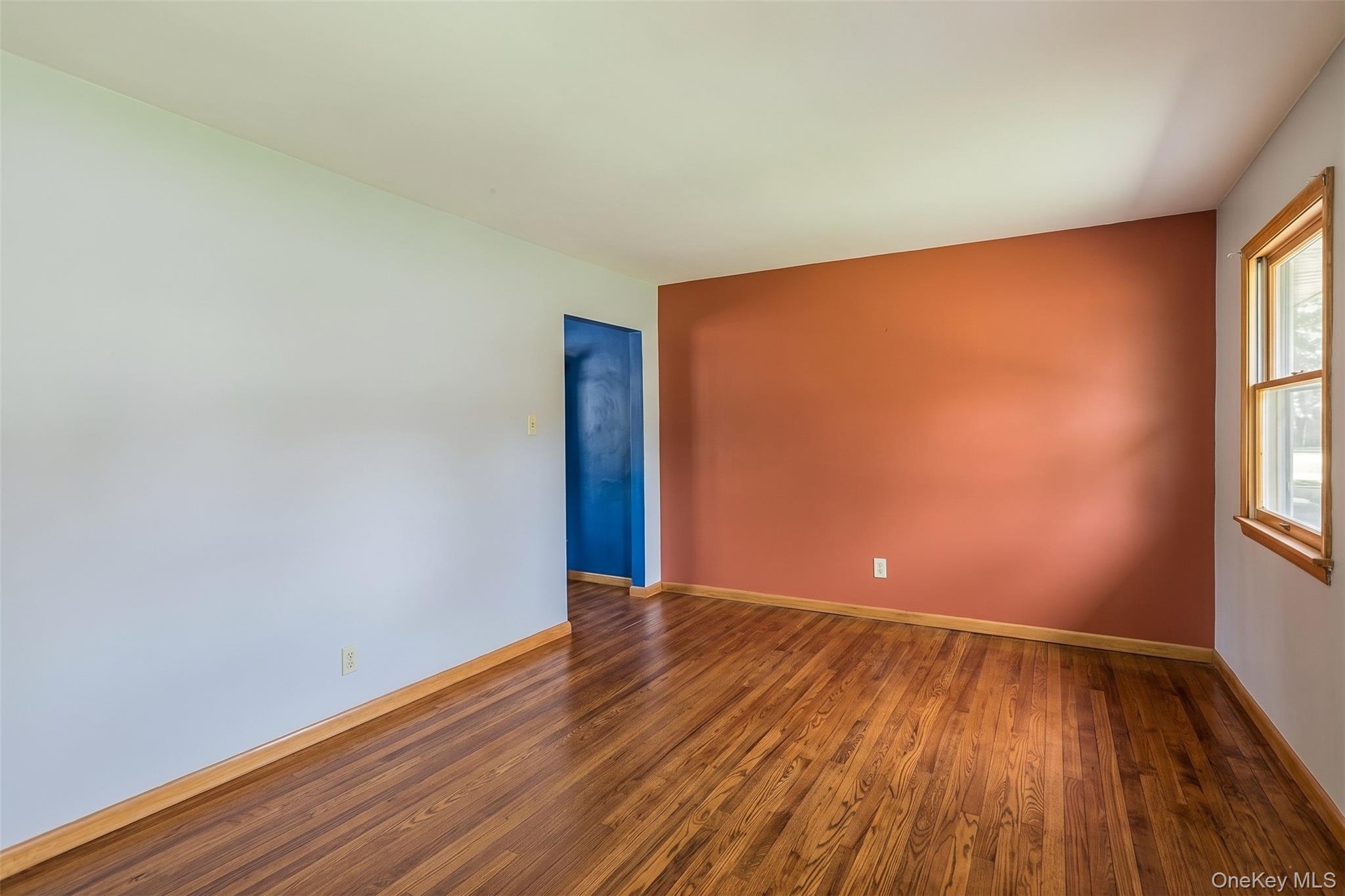 Single Family Loretta Court  Suffolk County, NY 11727, MLS-998168-6
