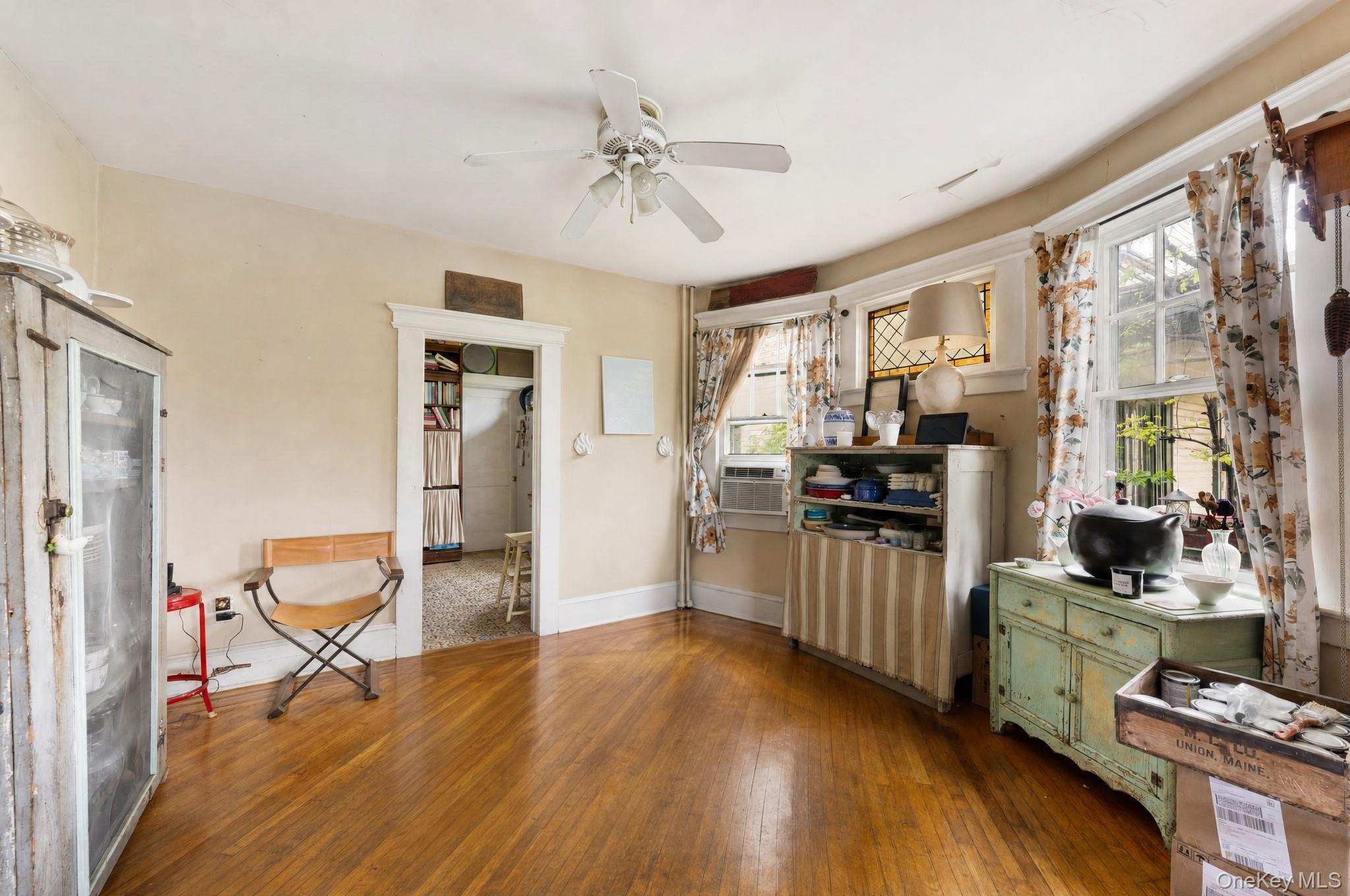 Single Family Richmond Terrace  Staten Island, NY 10301, MLS-998183-31