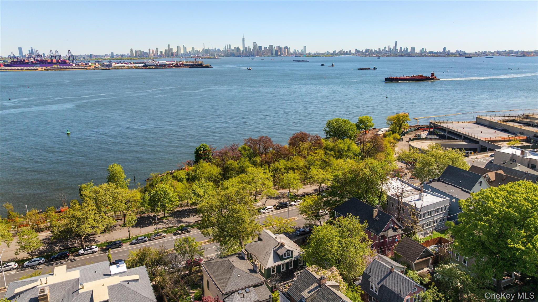 Single Family Richmond Terrace  Staten Island, NY 10301, MLS-998183-8