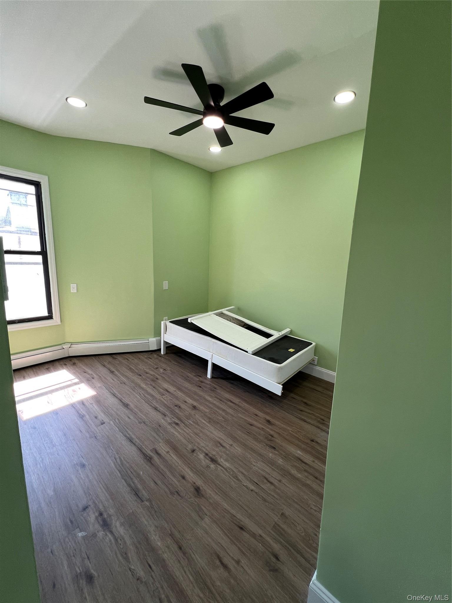 Single Family Briggs  Bronx, NY 10458, MLS-998185-20