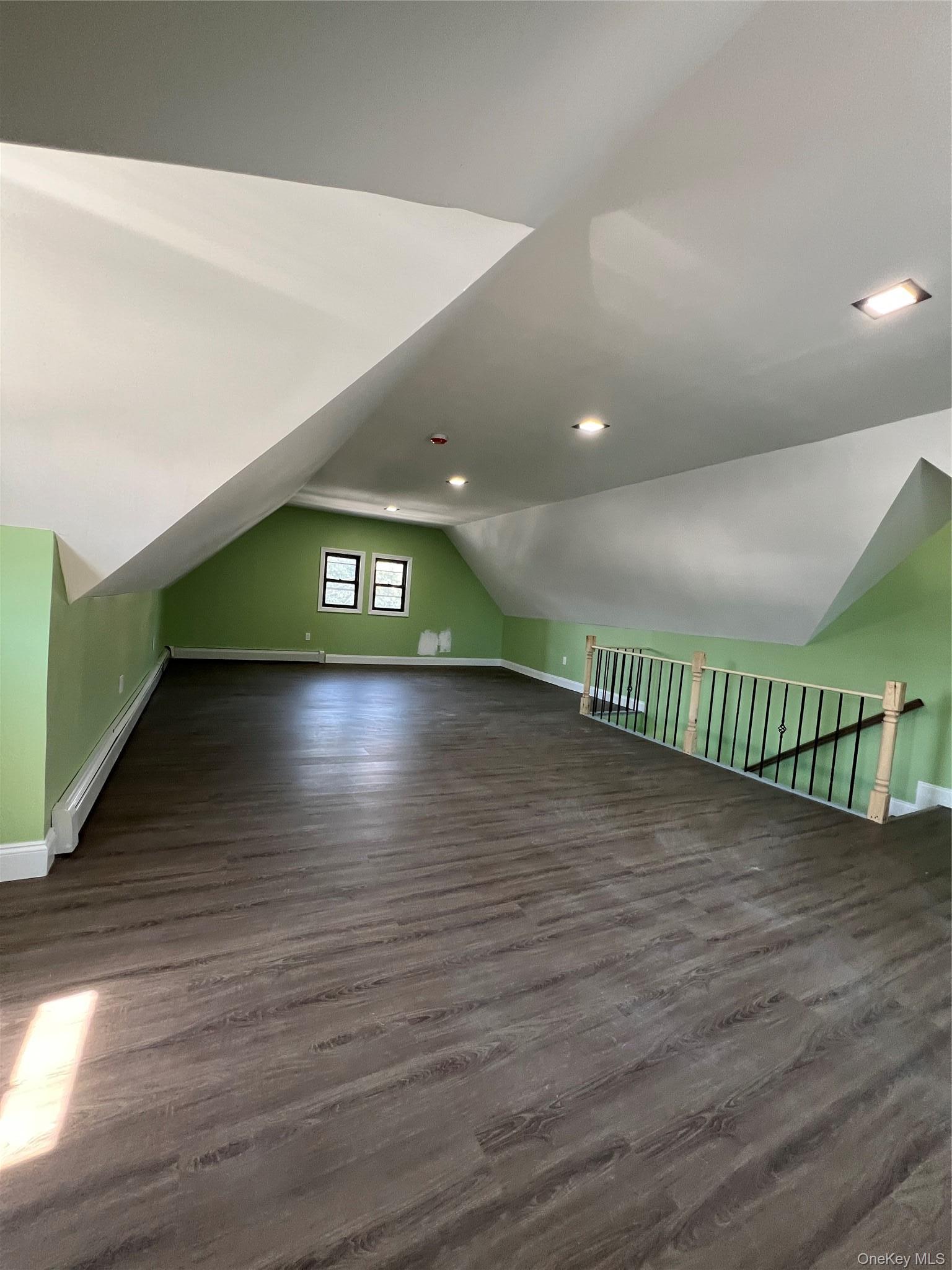 Single Family Briggs  Bronx, NY 10458, MLS-998185-27